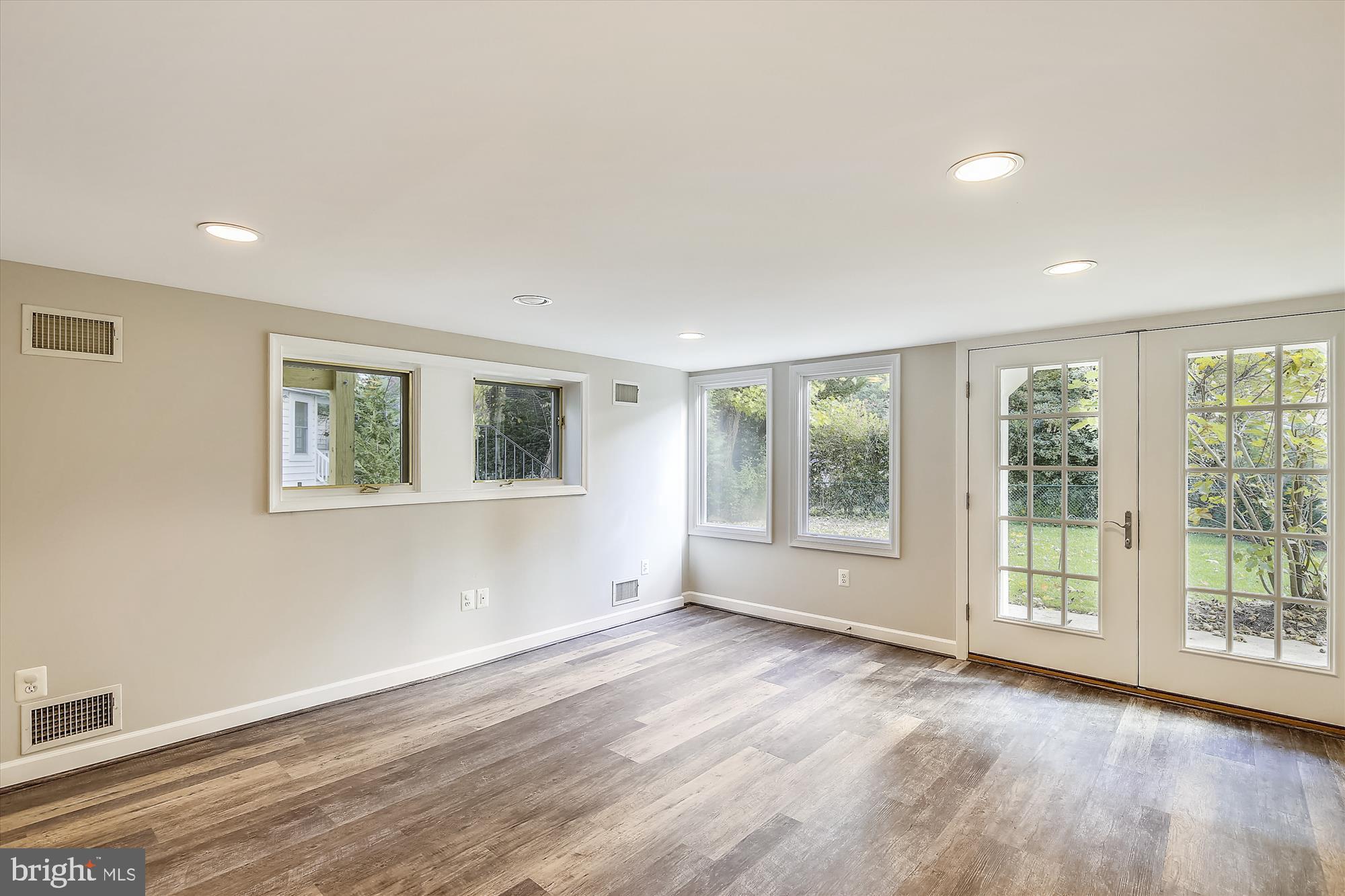 BATTERY PARK - Residential Lease