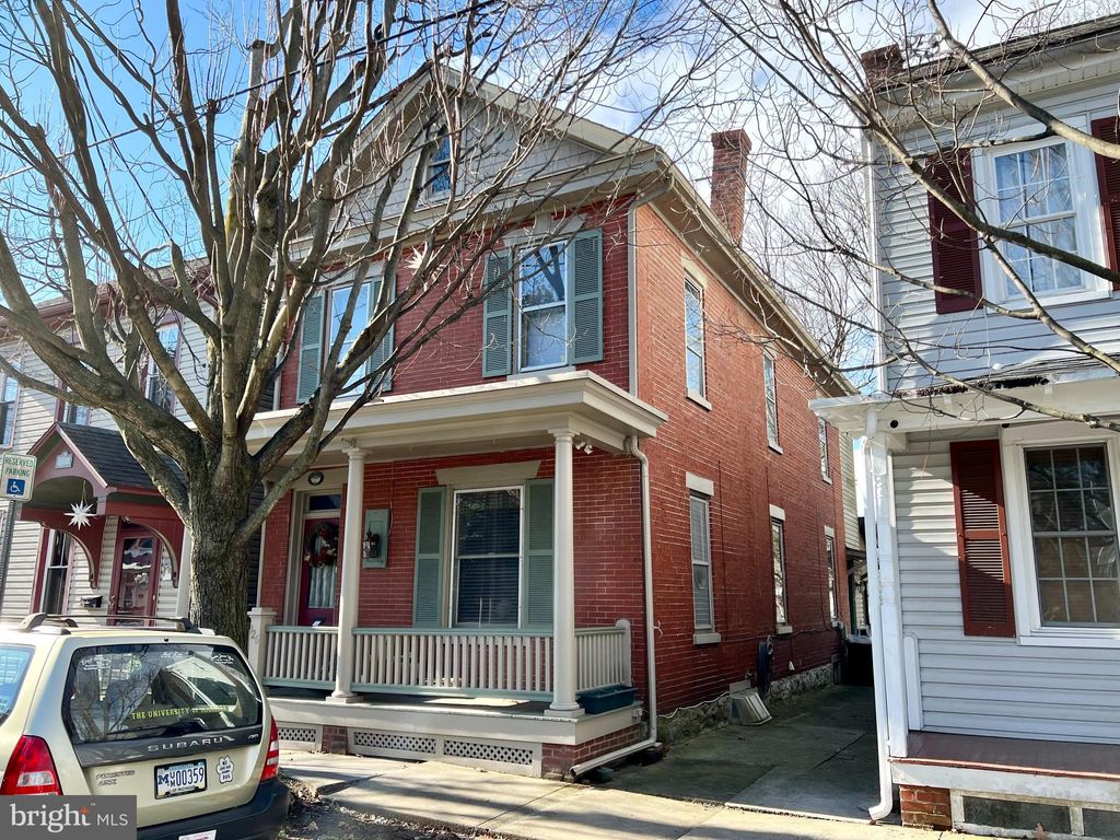 Photo of 126 S SPRUCE ST, LITITZ, PA 17543 (MLS # PALA2030418)