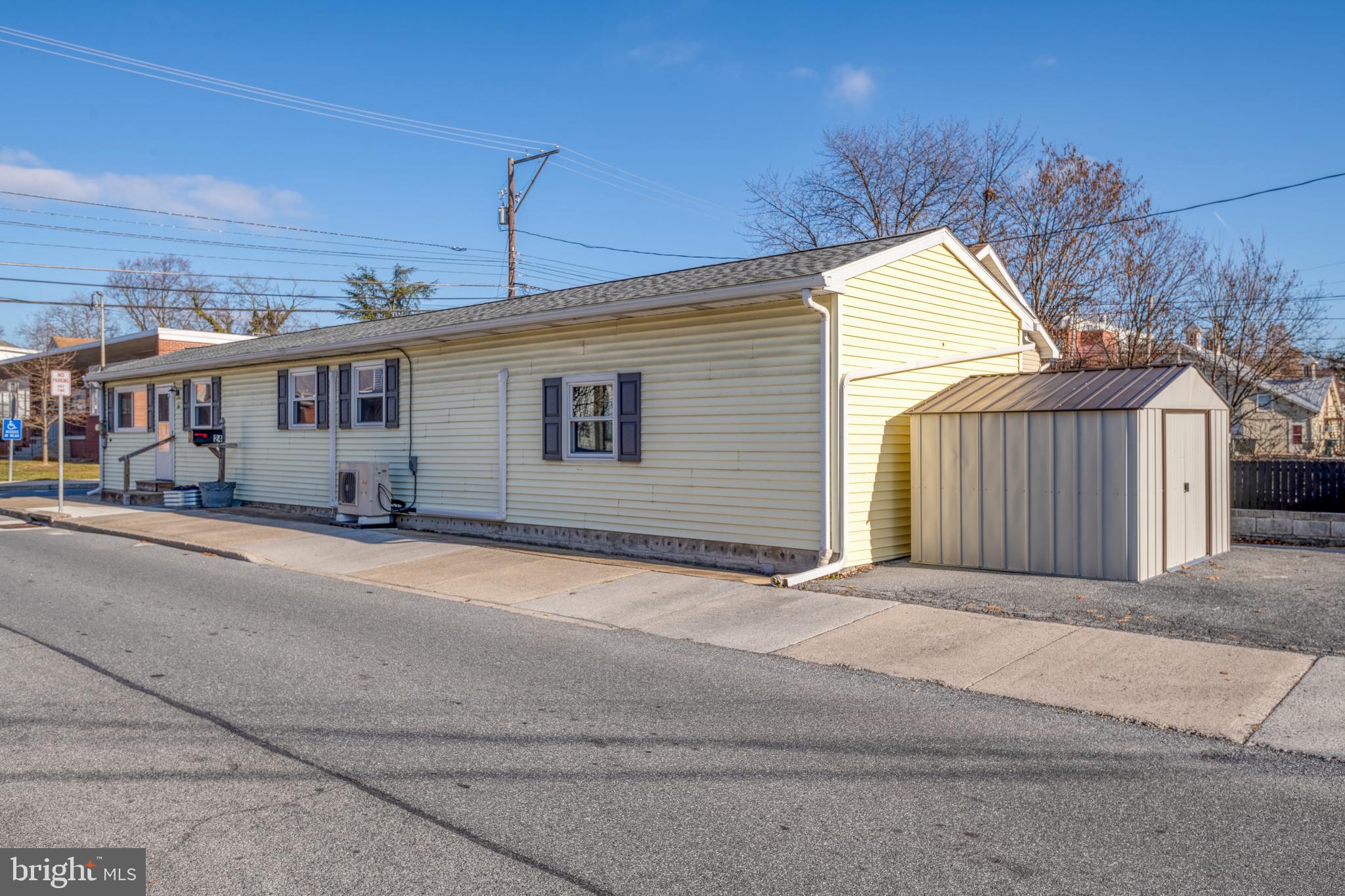 422 CORRIDOR - Residential