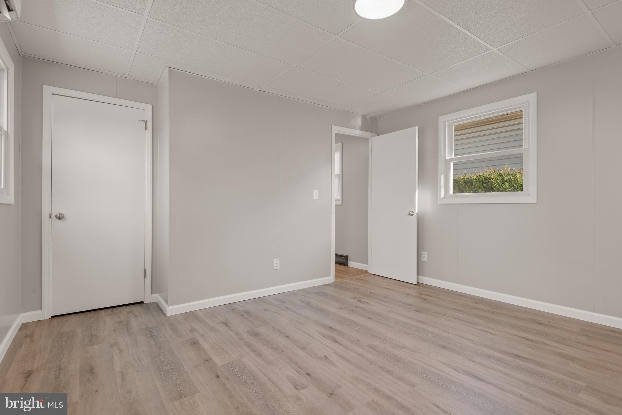 422 CORRIDOR - Residential