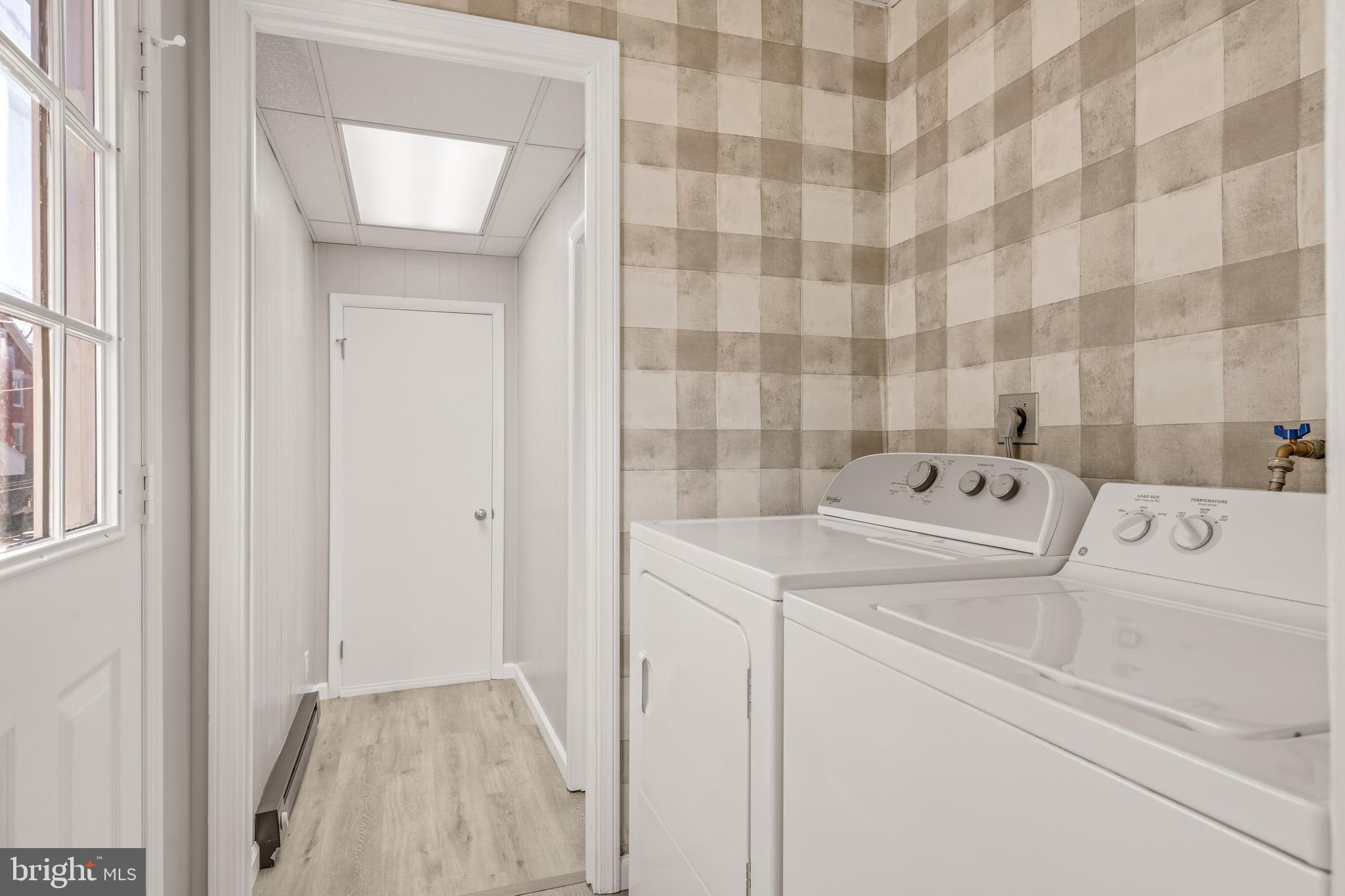 422 CORRIDOR - Residential