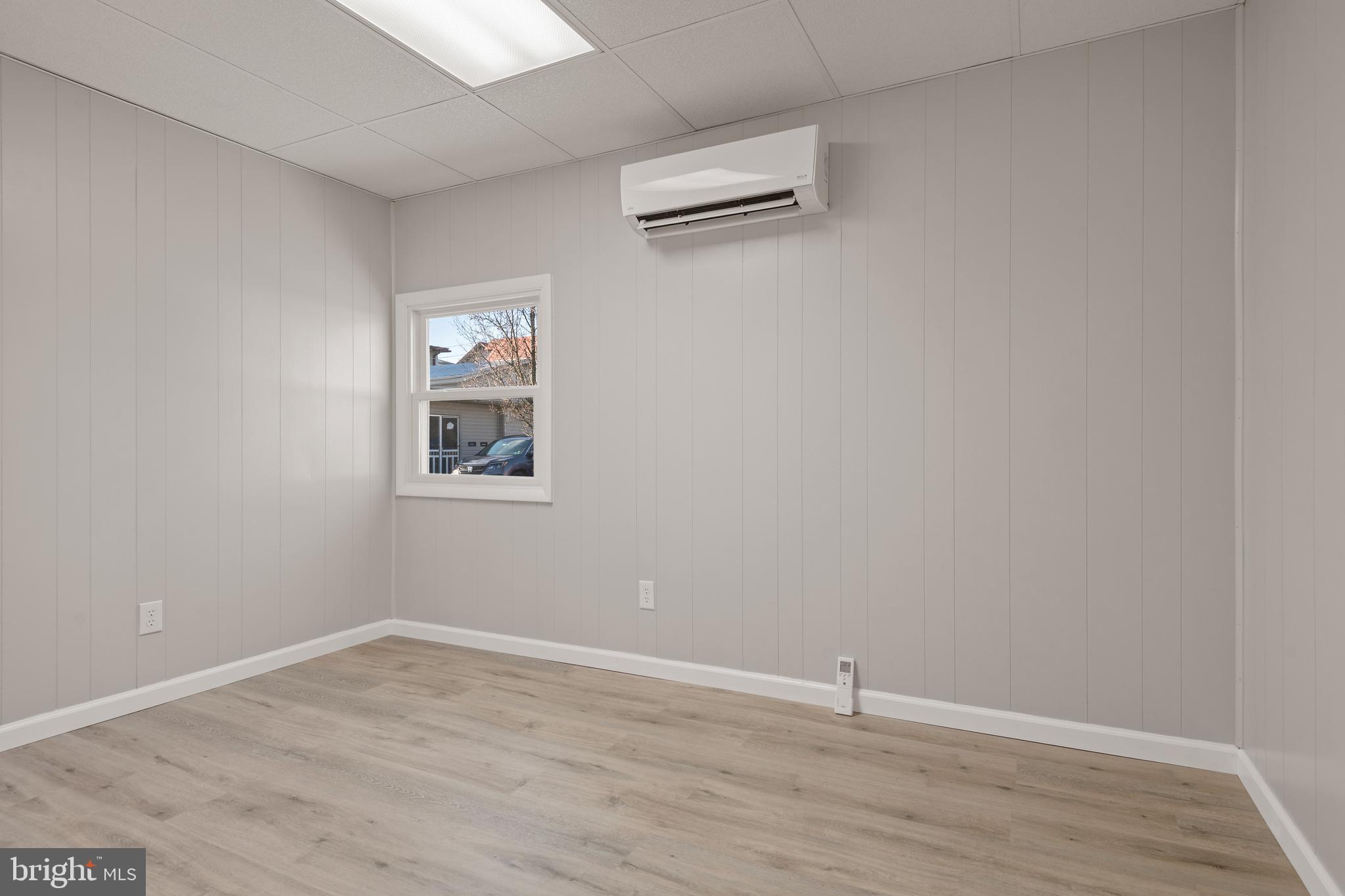 422 CORRIDOR - Residential