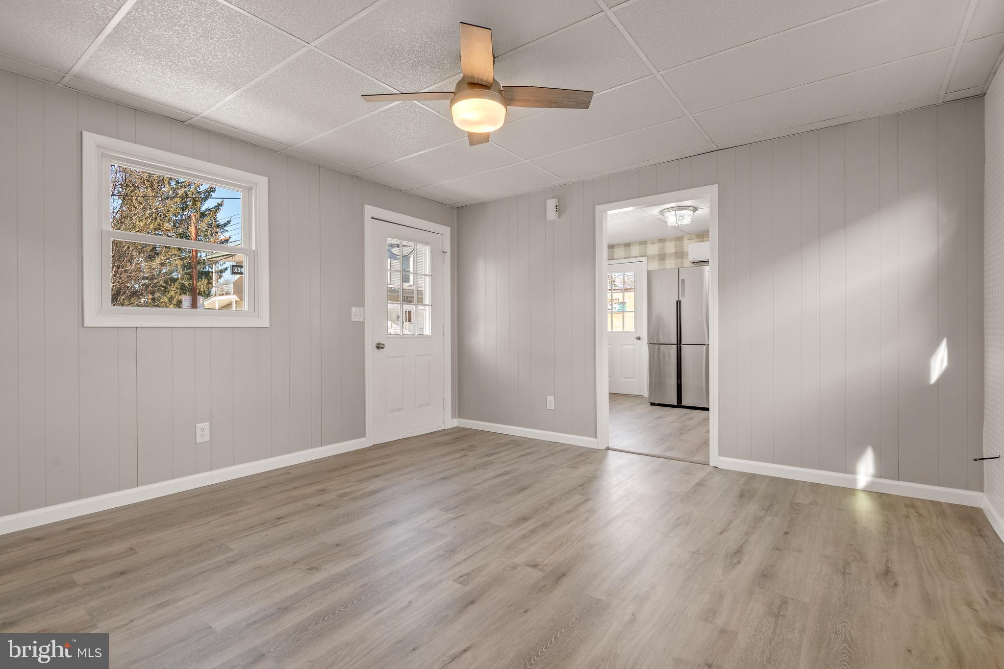 422 CORRIDOR - Residential