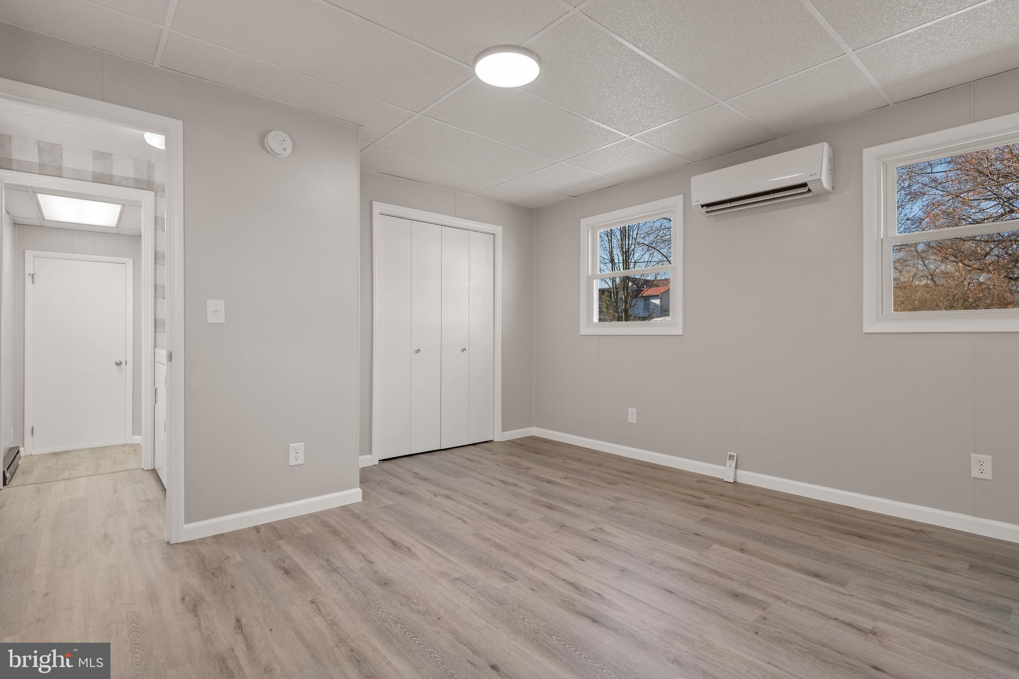 422 CORRIDOR - Residential