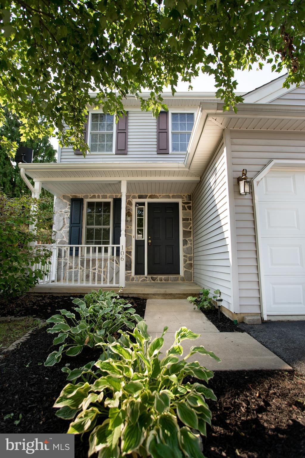 Photo of 106 ELMSHIRE DR, LANCASTER, PA 17603 (MLS # PALA2037666)