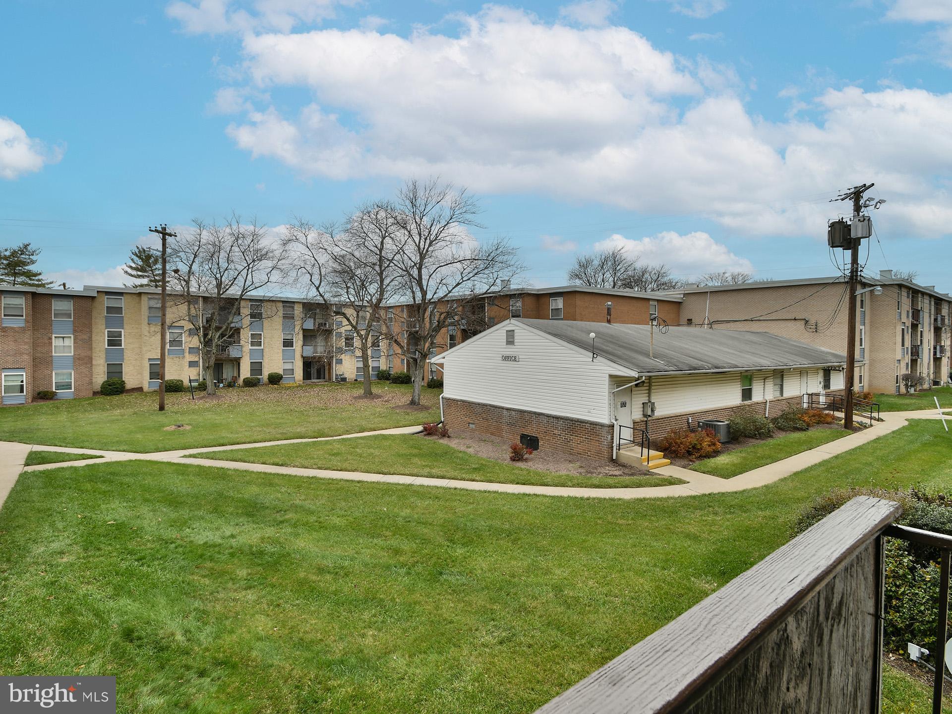 MARLOW TOWERS CONDOMINIUMS - Residential Lease