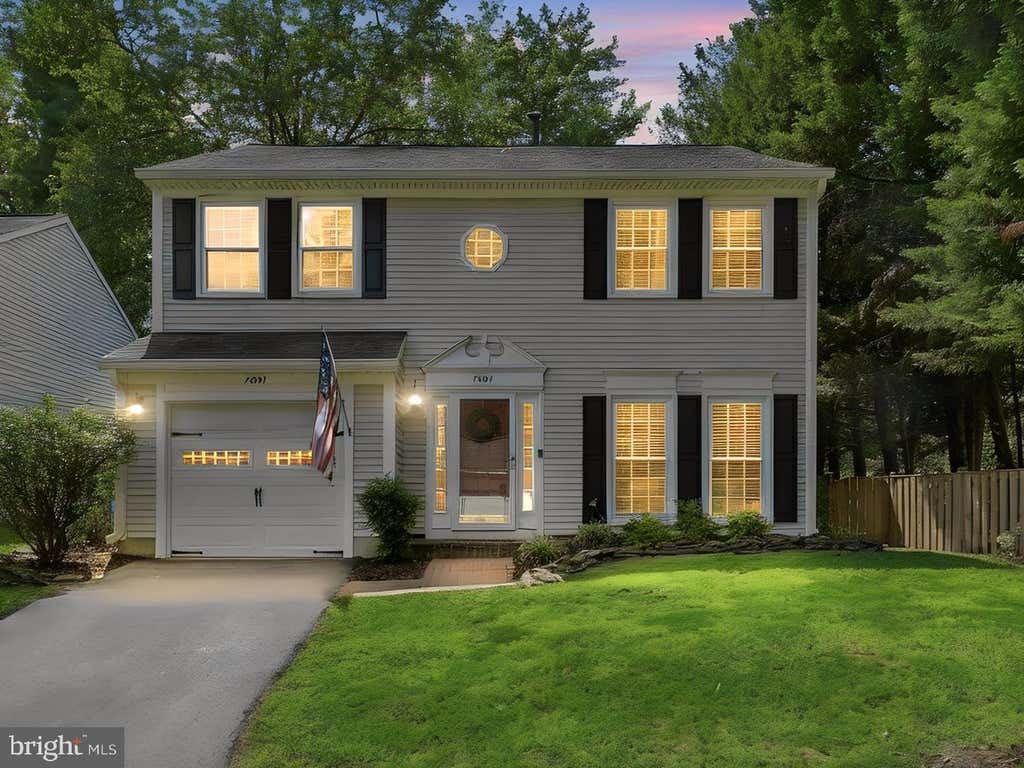 Photo of 7801 Bold Lion Lane, ALEXANDRIA, VA 22315 (MLS # VAFX2323680)