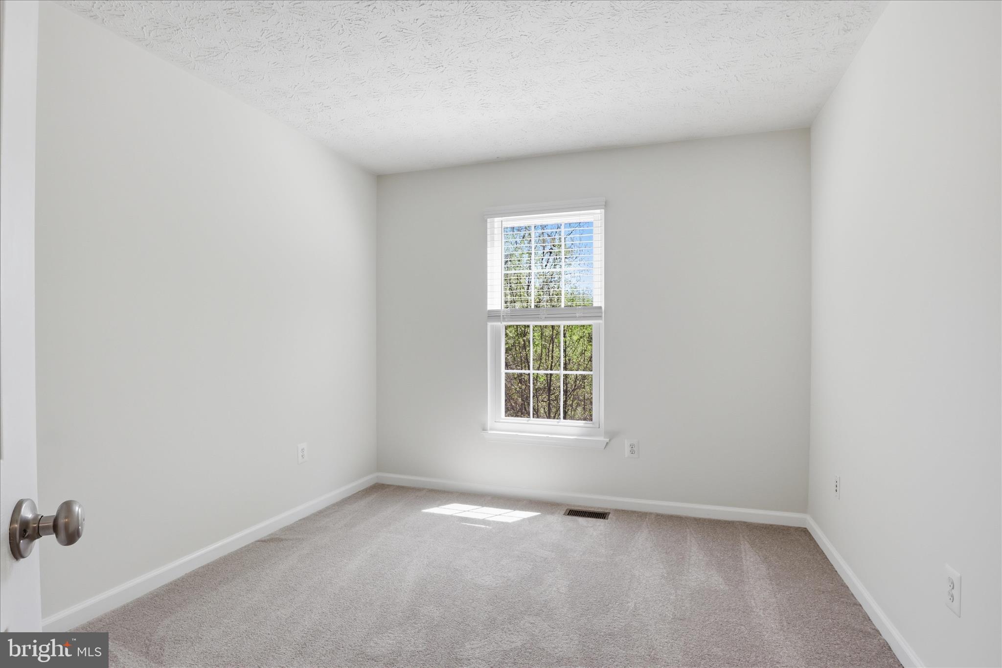 WILLIAMS KNOLL - Residential