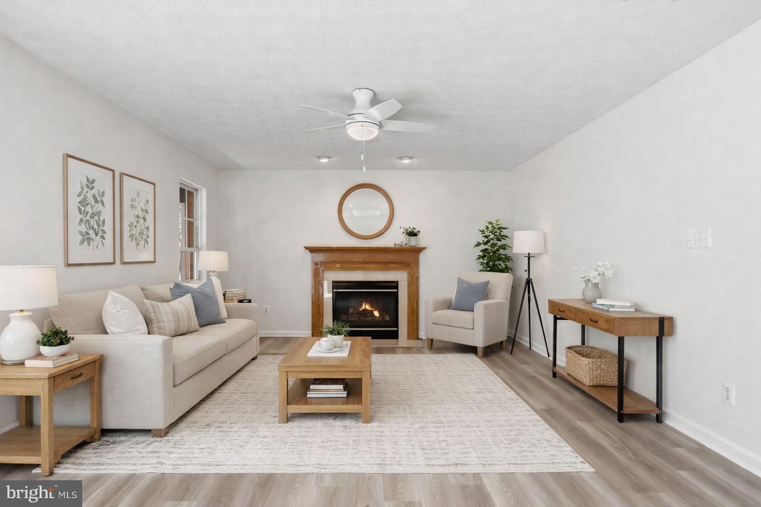 WILLIAMS KNOLL - Residential