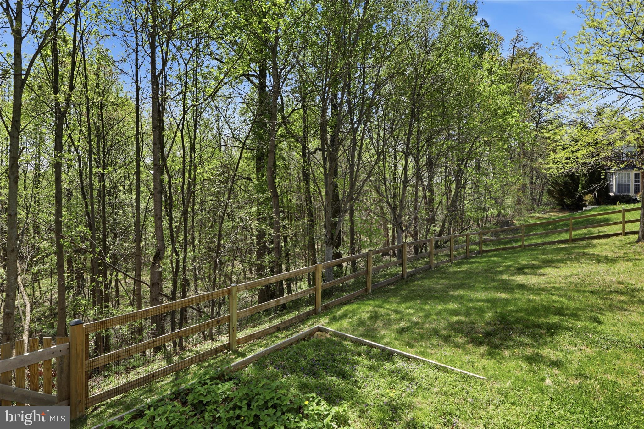 WILLIAMS KNOLL - Residential