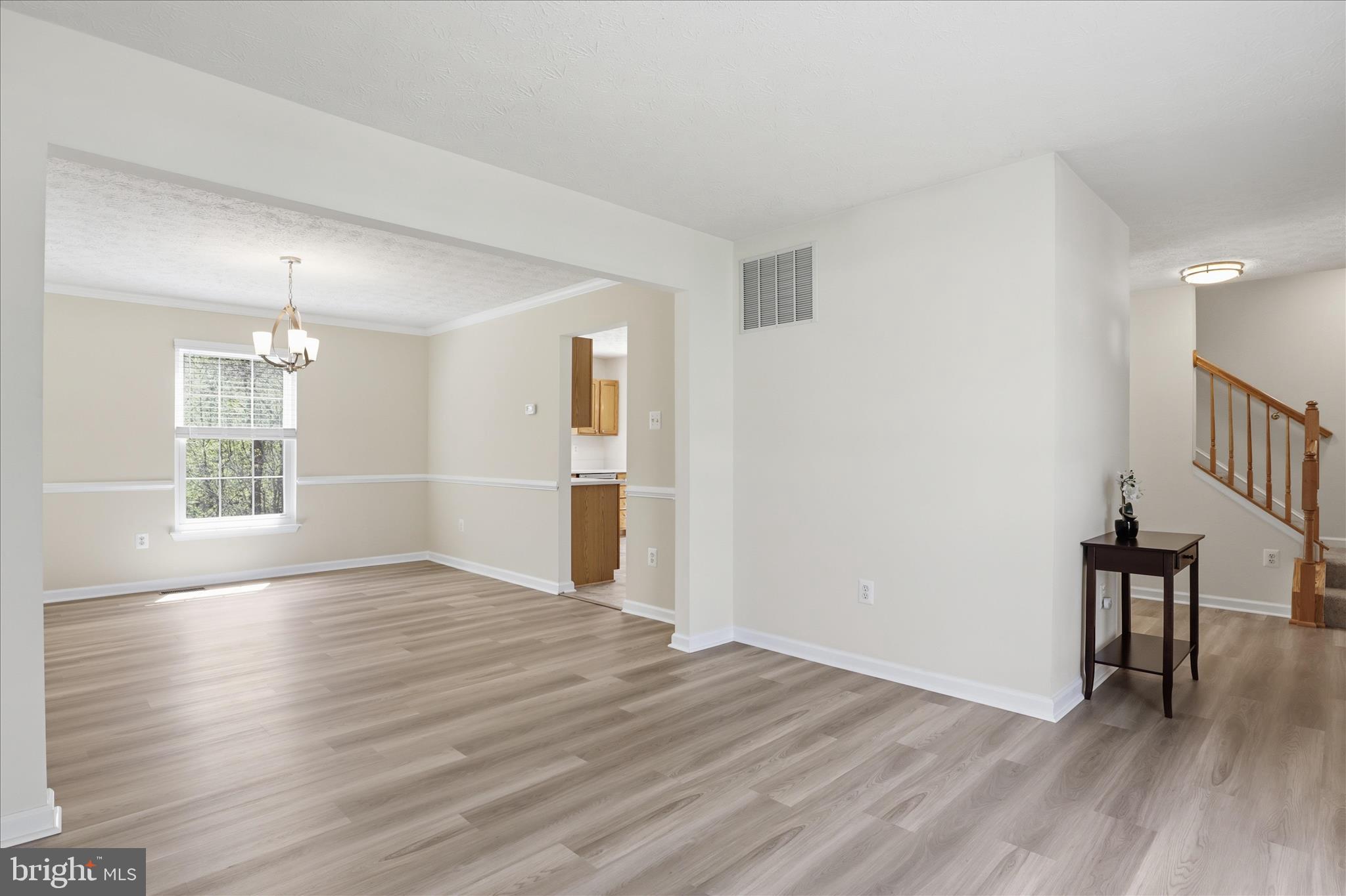 WILLIAMS KNOLL - Residential