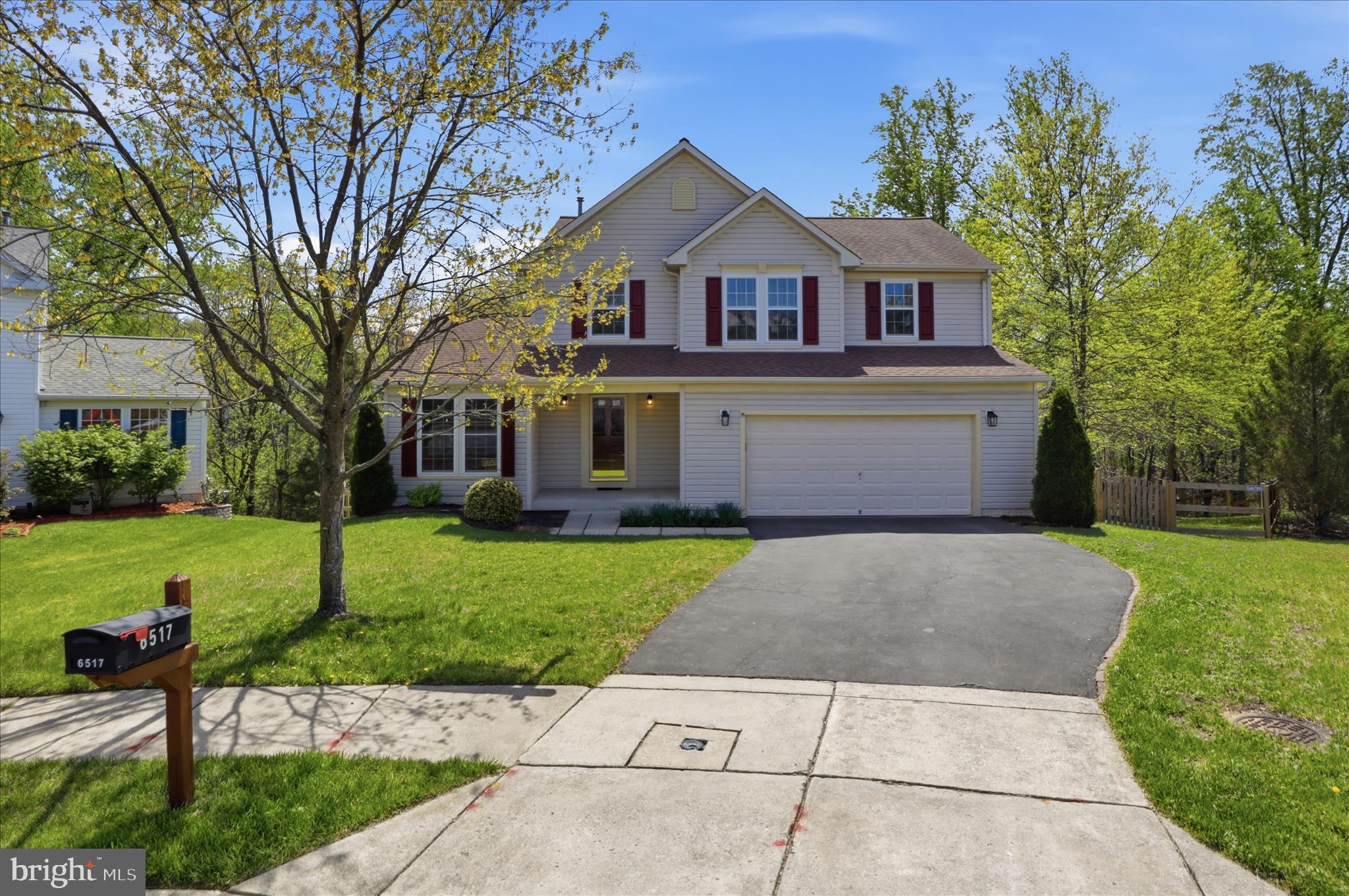 WILLIAMS KNOLL - Residential