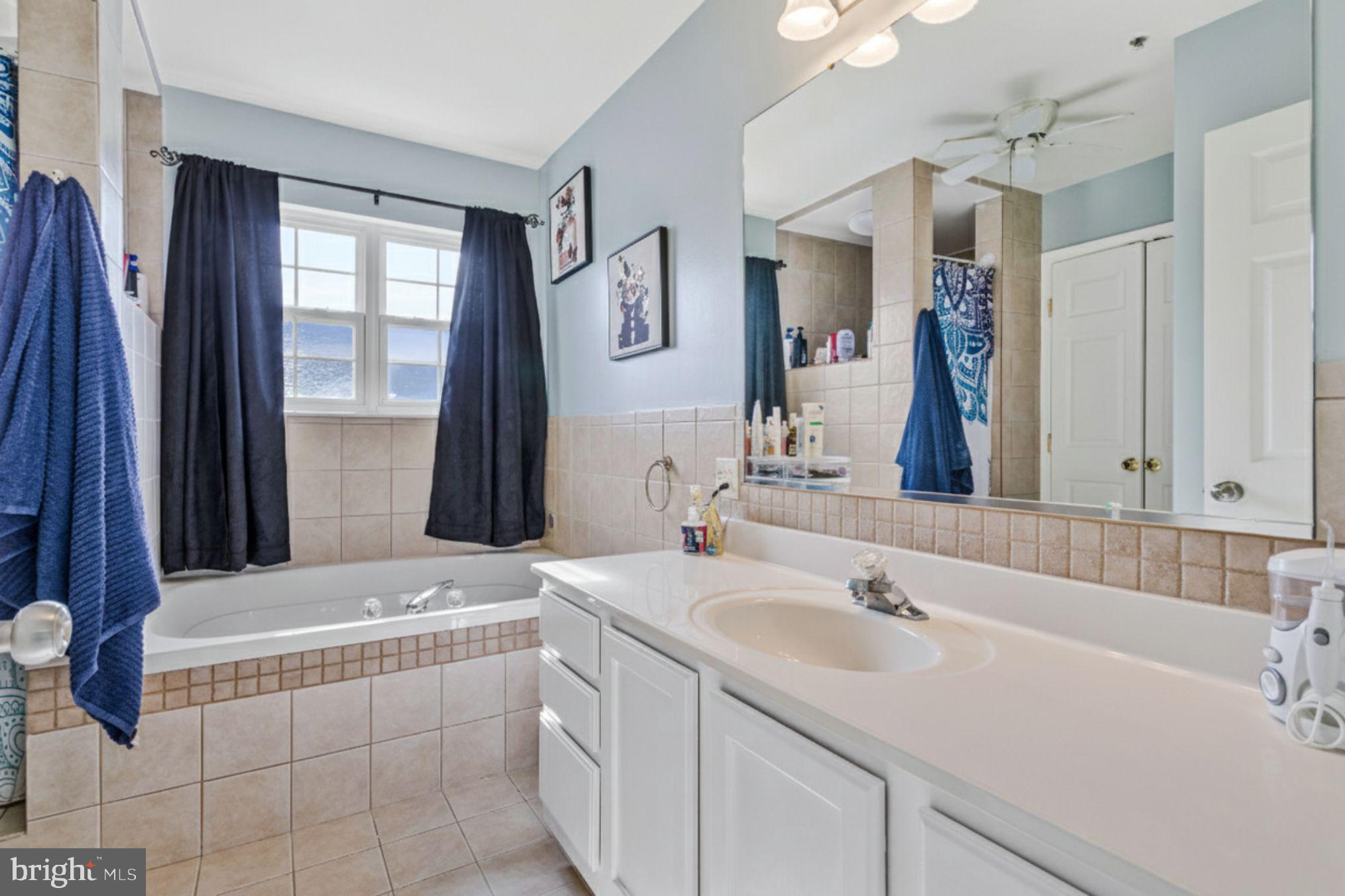 CHAPLINE PLACE - Residential