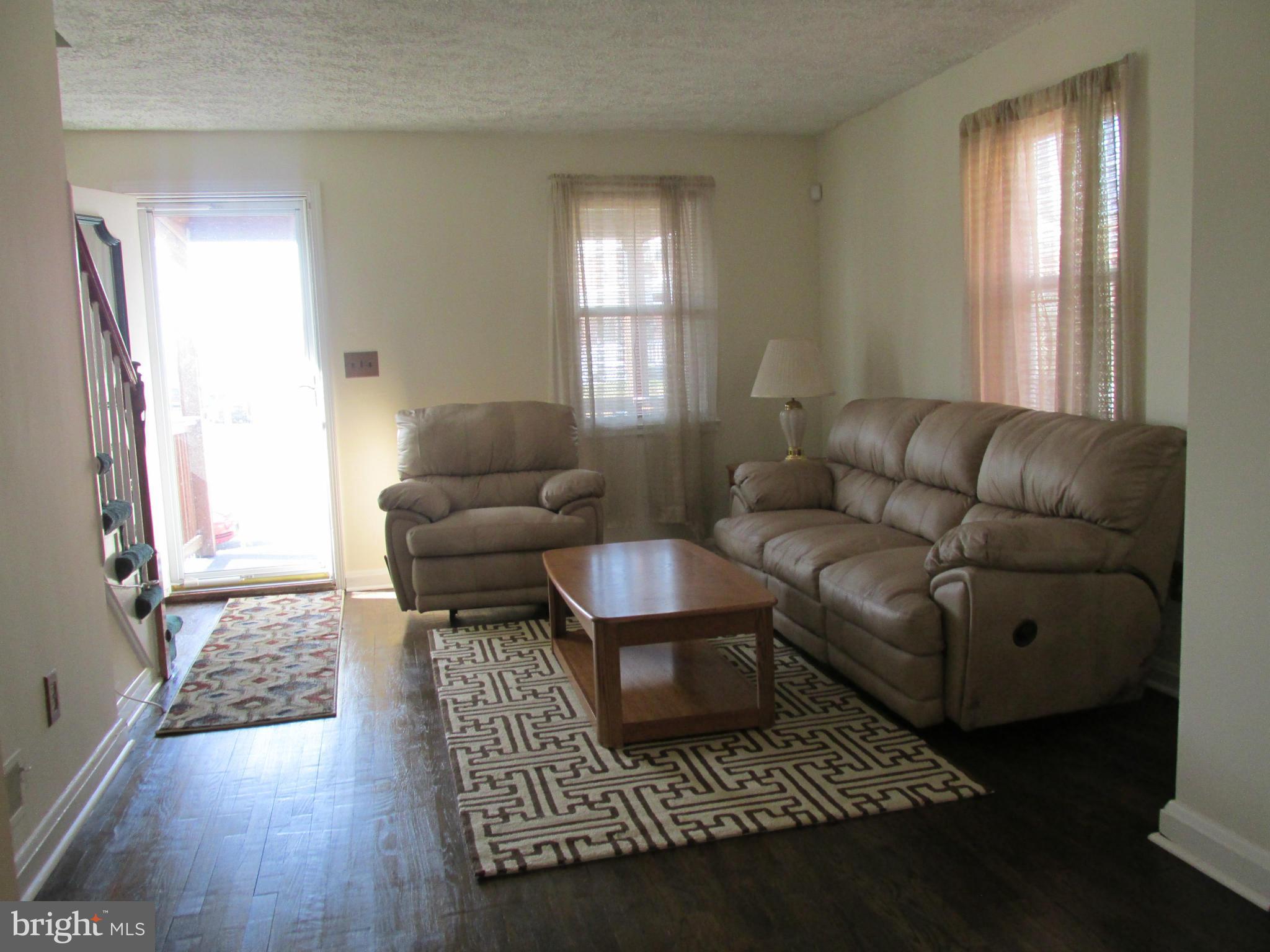 MERRITT HOMES - Residential