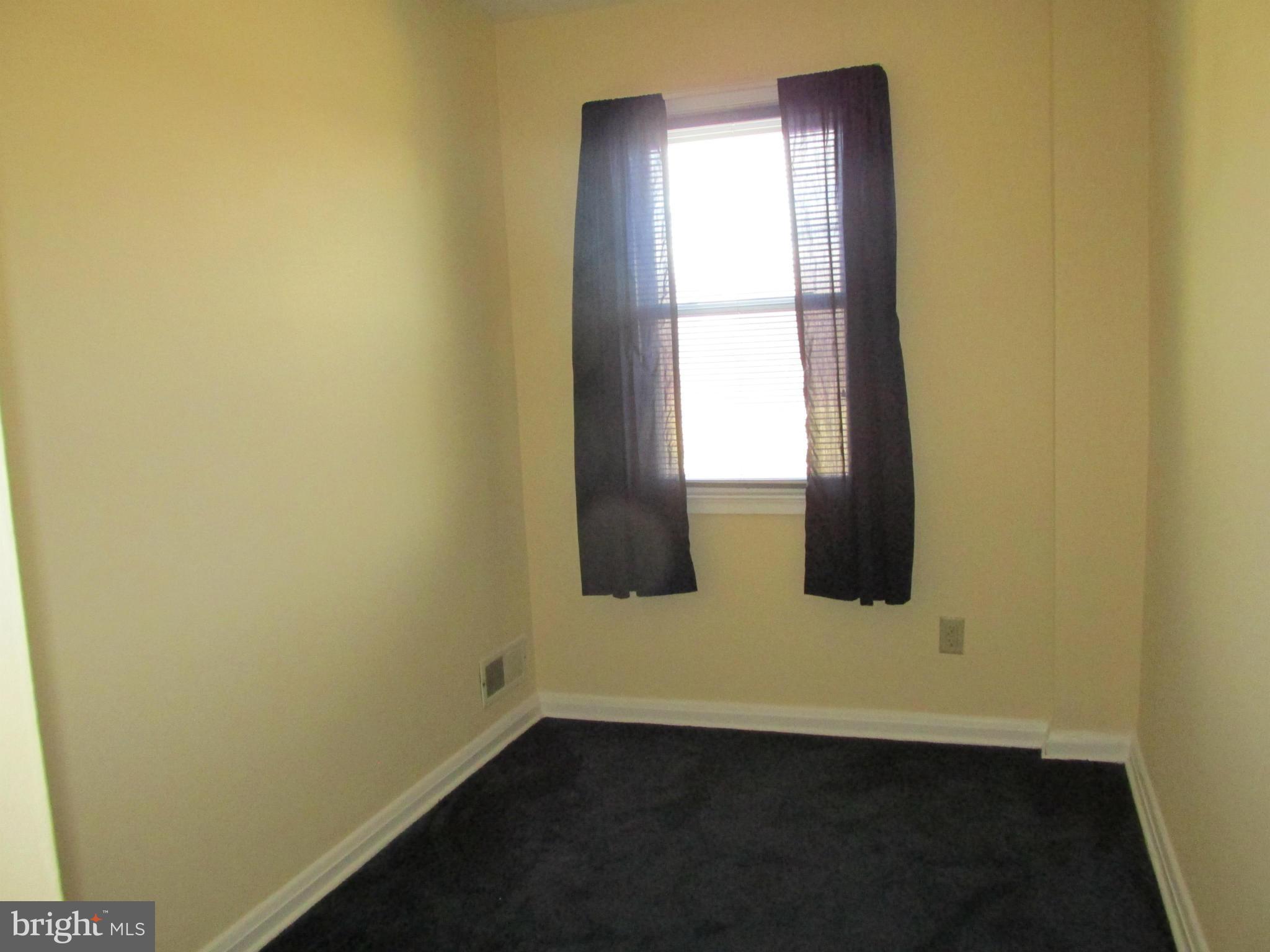 MERRITT HOMES - Residential