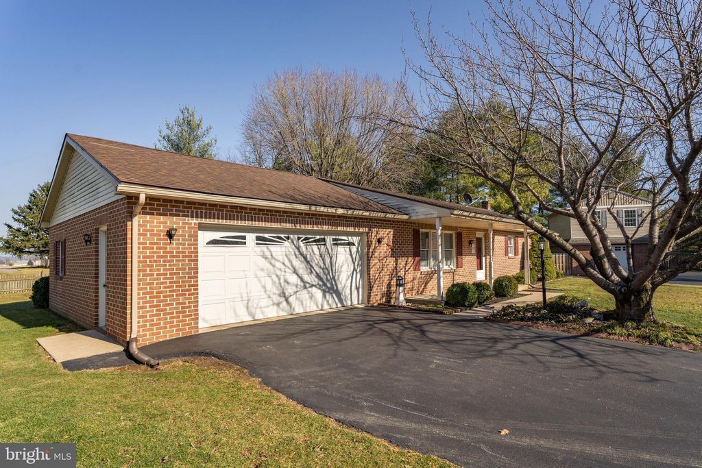 Photo of 350 WOODCHUCK DR, EPHRATA, PA 17522 (MLS # PALA2030856)