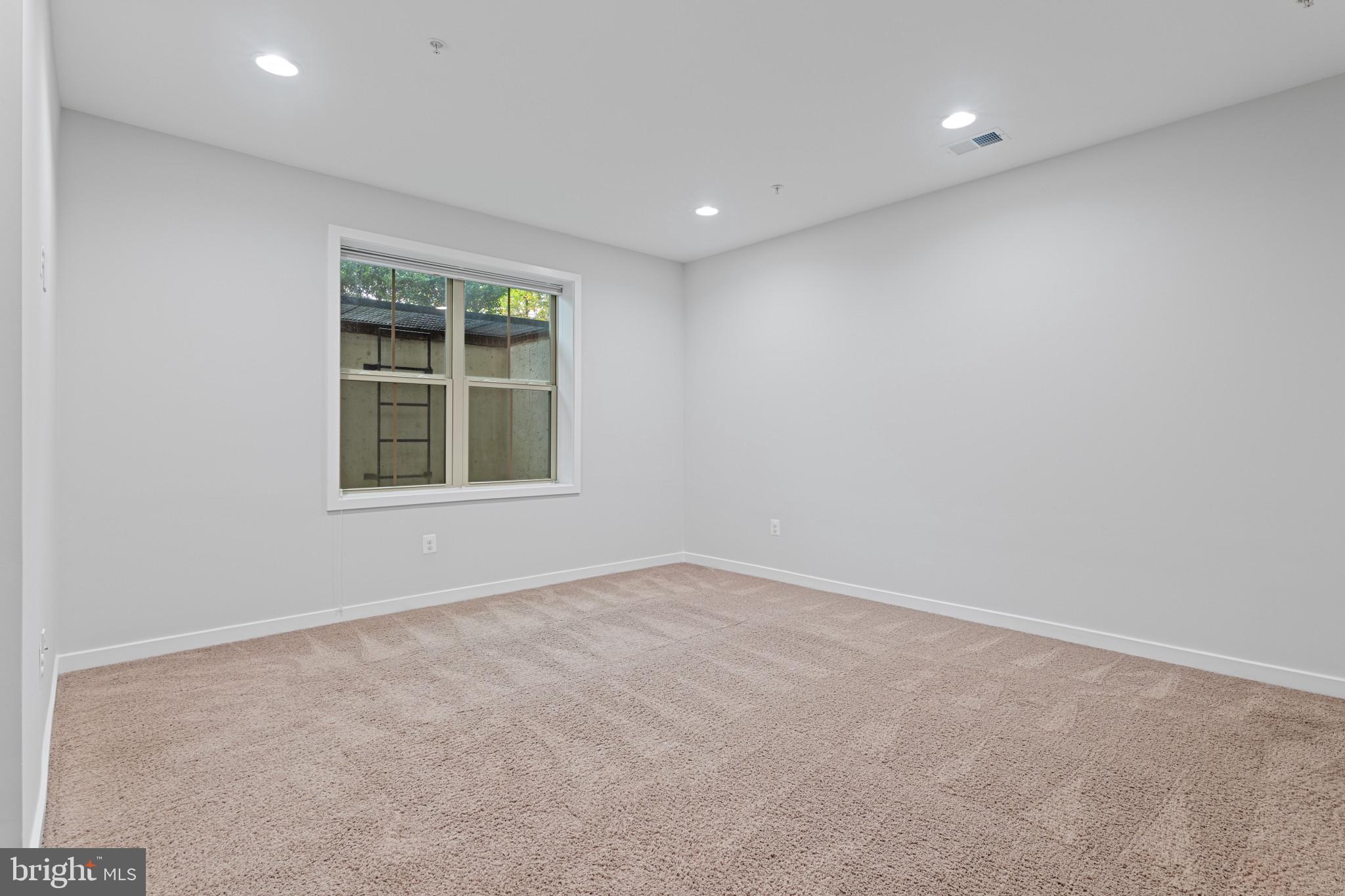 CABIN BRANCH - Residential