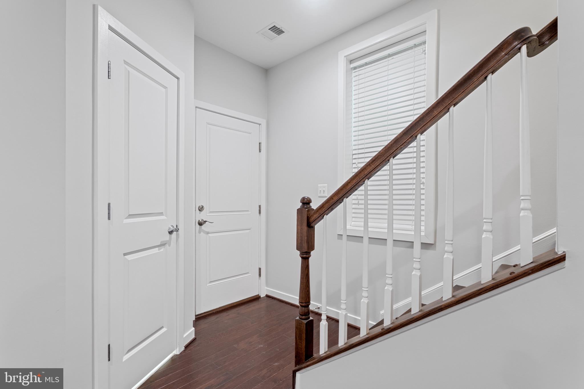 CABIN BRANCH - Residential