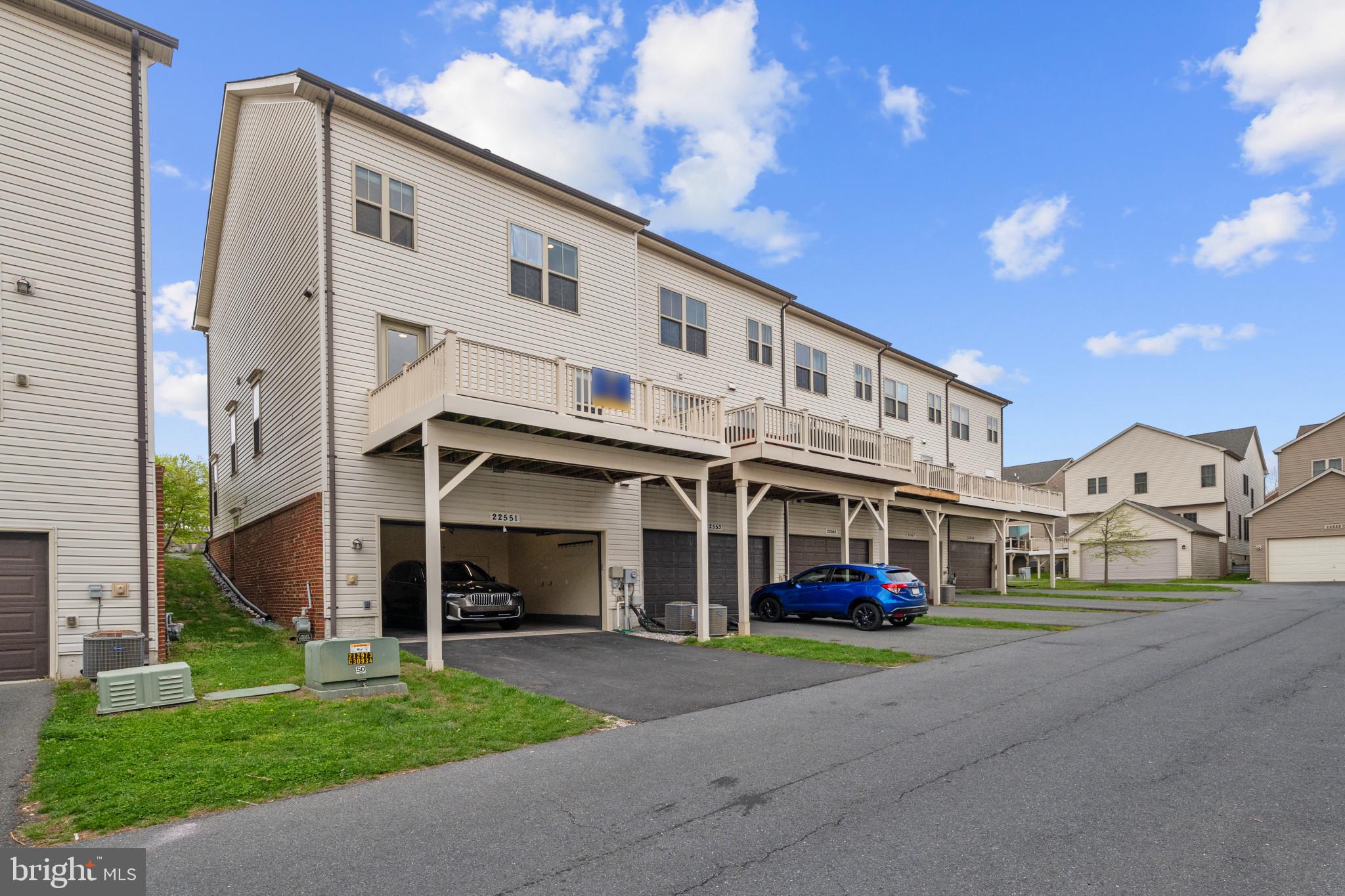 CABIN BRANCH - Residential