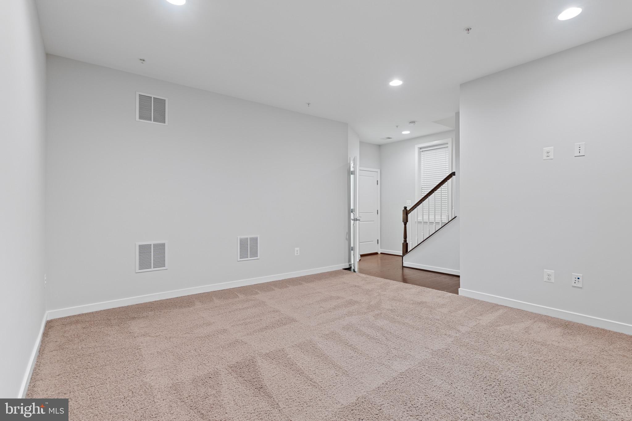 CABIN BRANCH - Residential