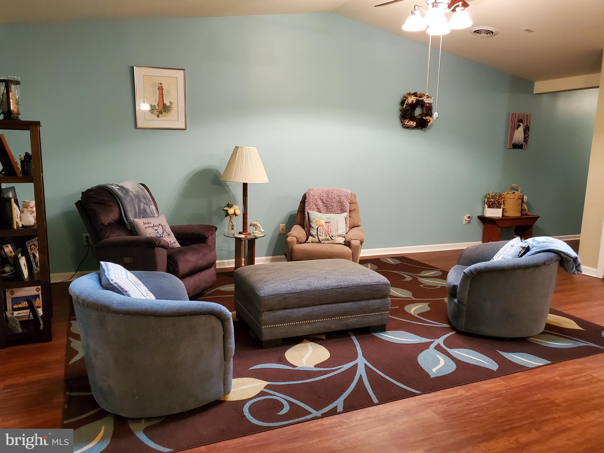 WAYNESBORO - Residential