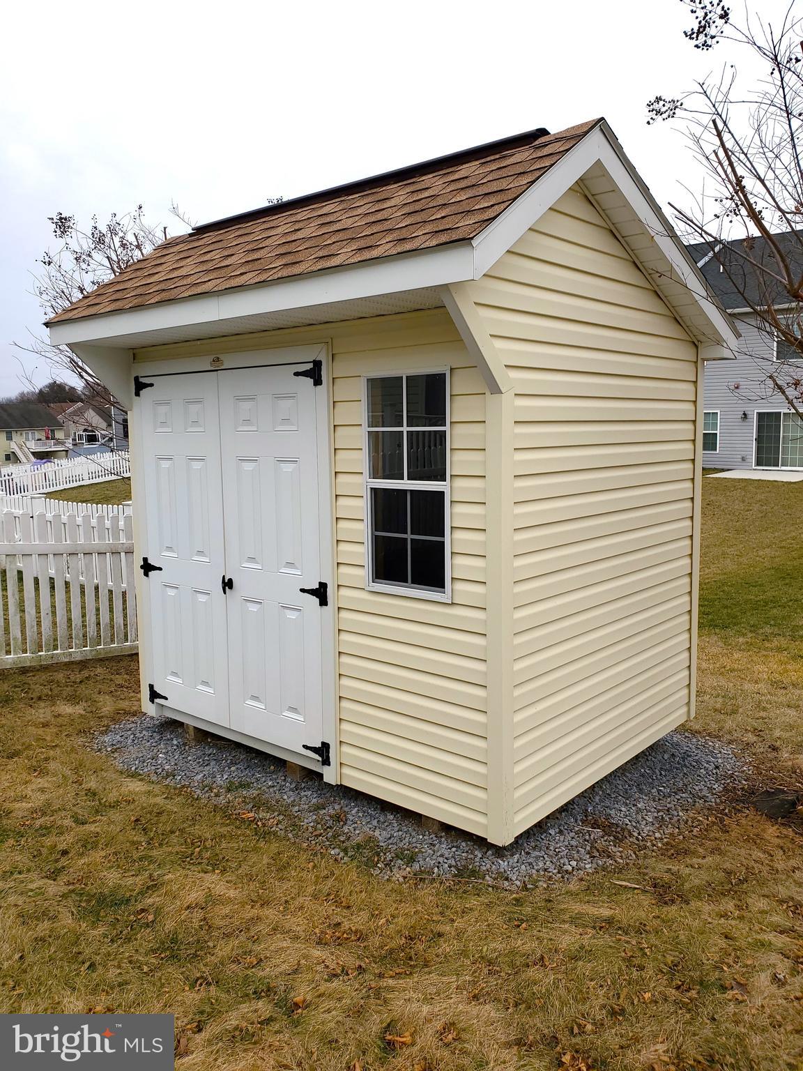WAYNESBORO - Residential