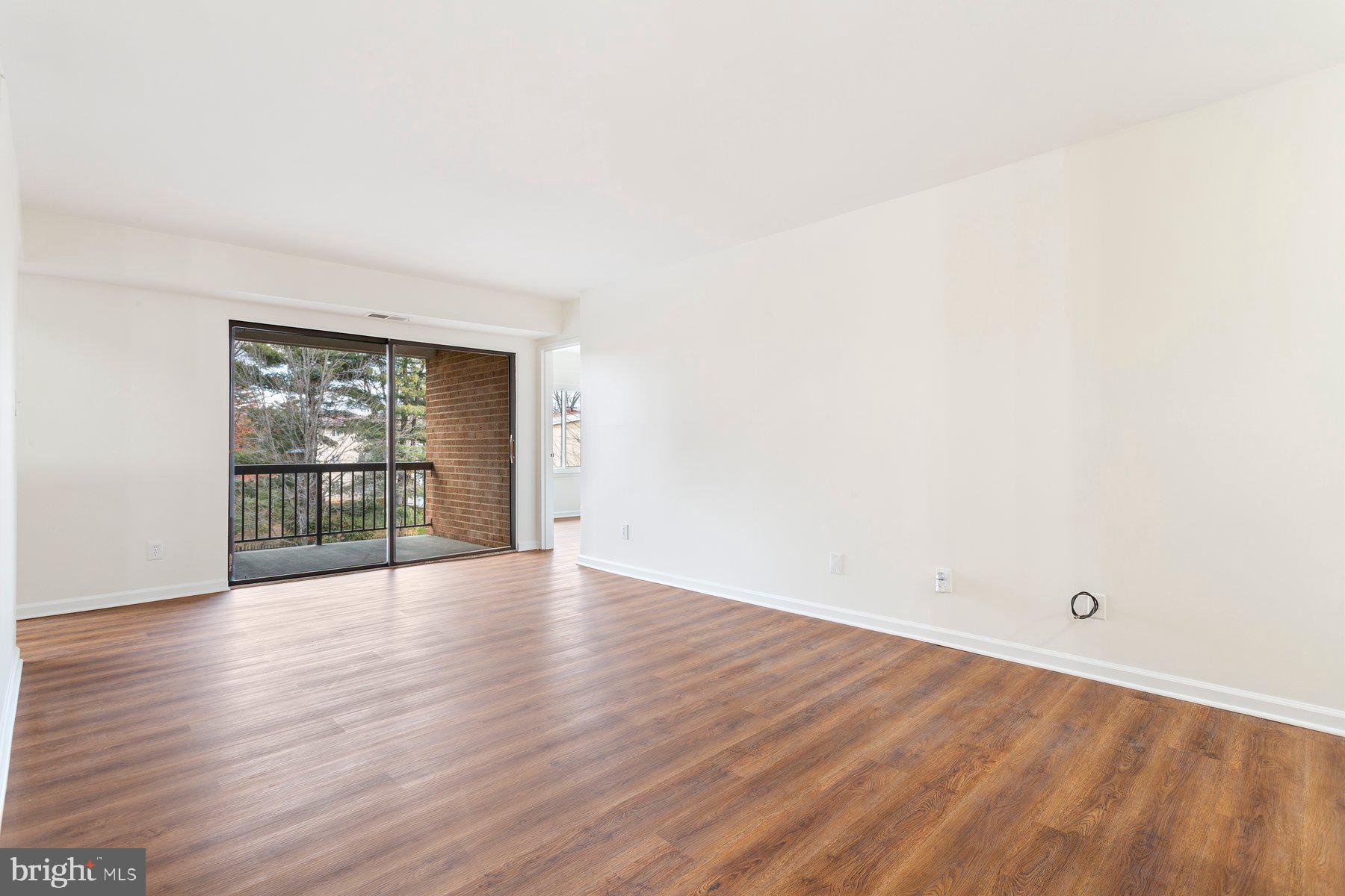 CHERRY GLEN CONDOS - Residential