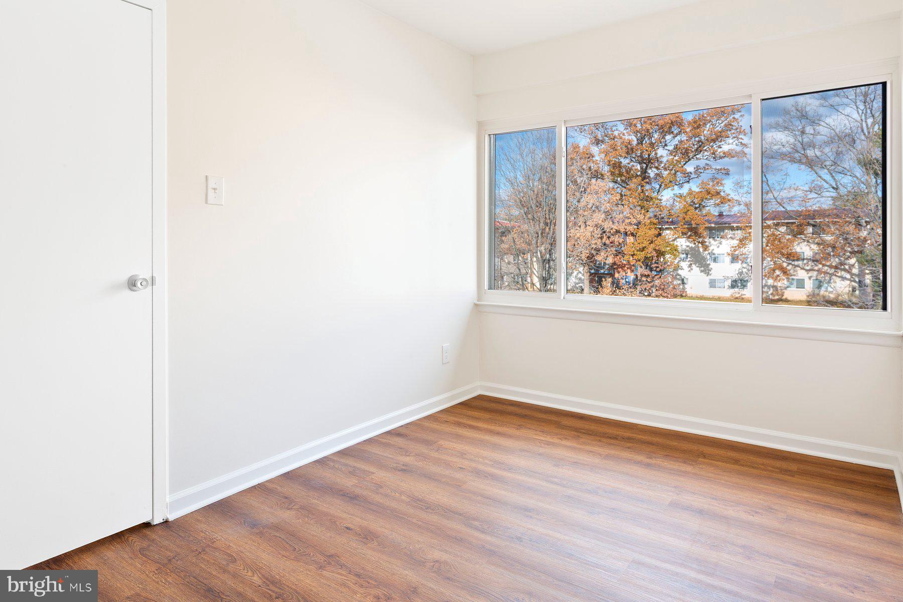 CHERRY GLEN CONDOS - Residential