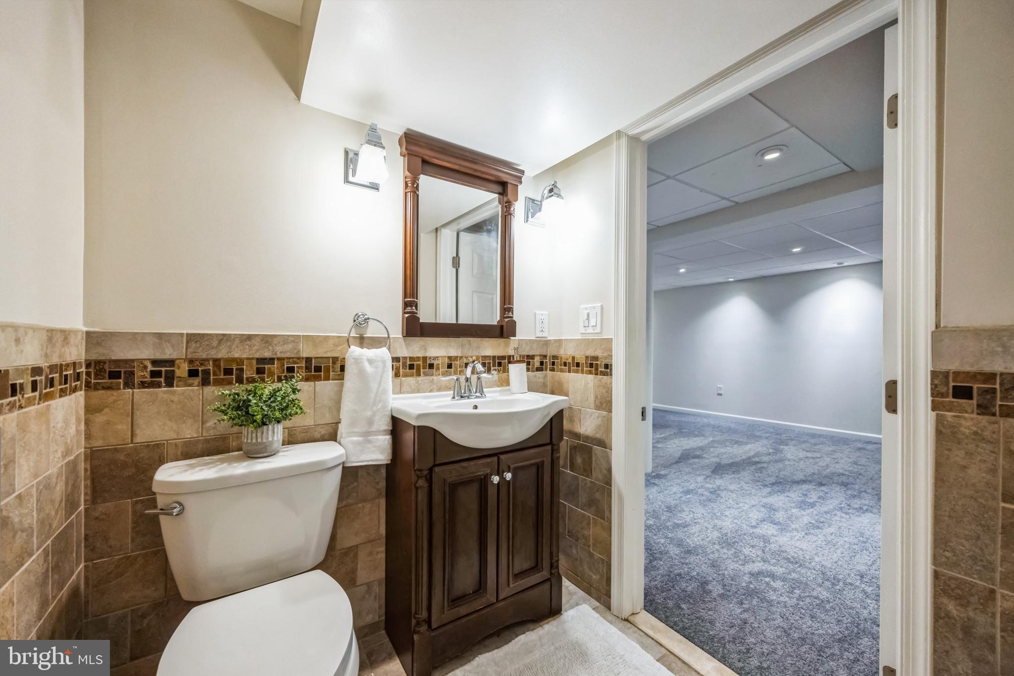 LEEDOM ESTS - Residential