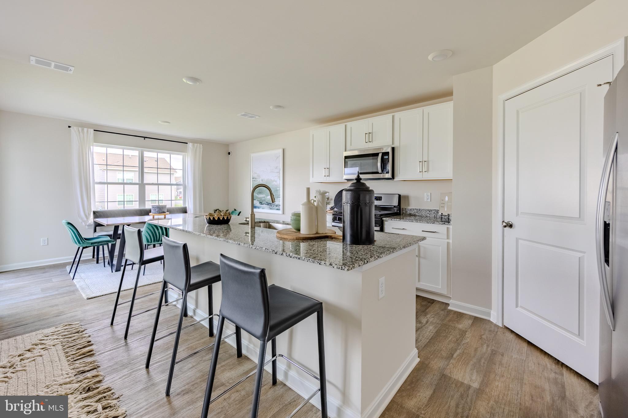 WEST WIND - Residential Lease