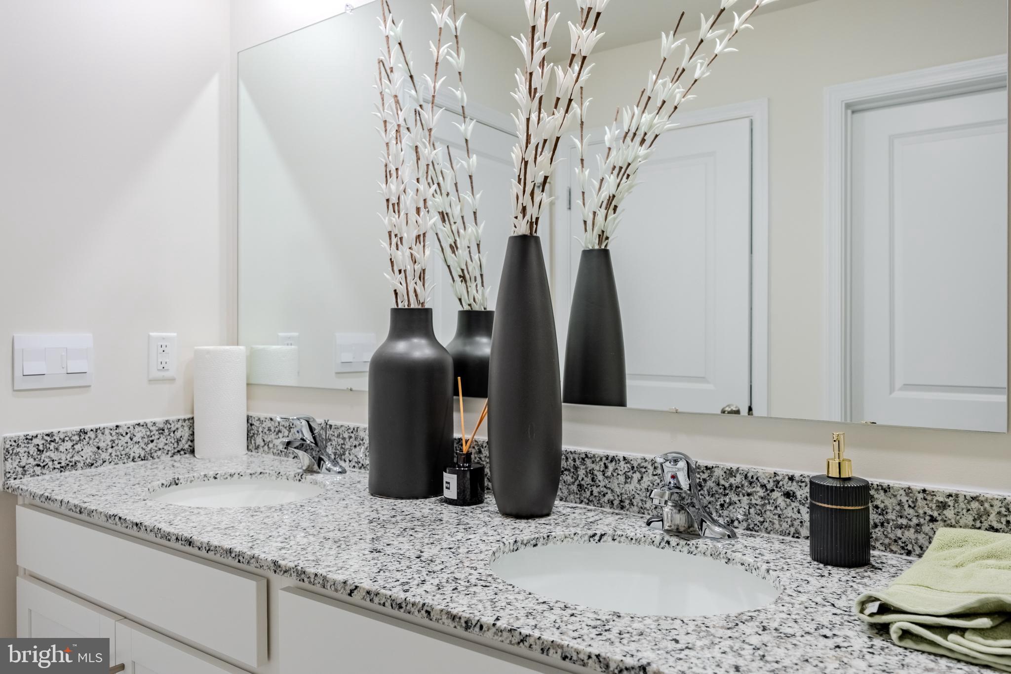 WEST WIND - Residential Lease