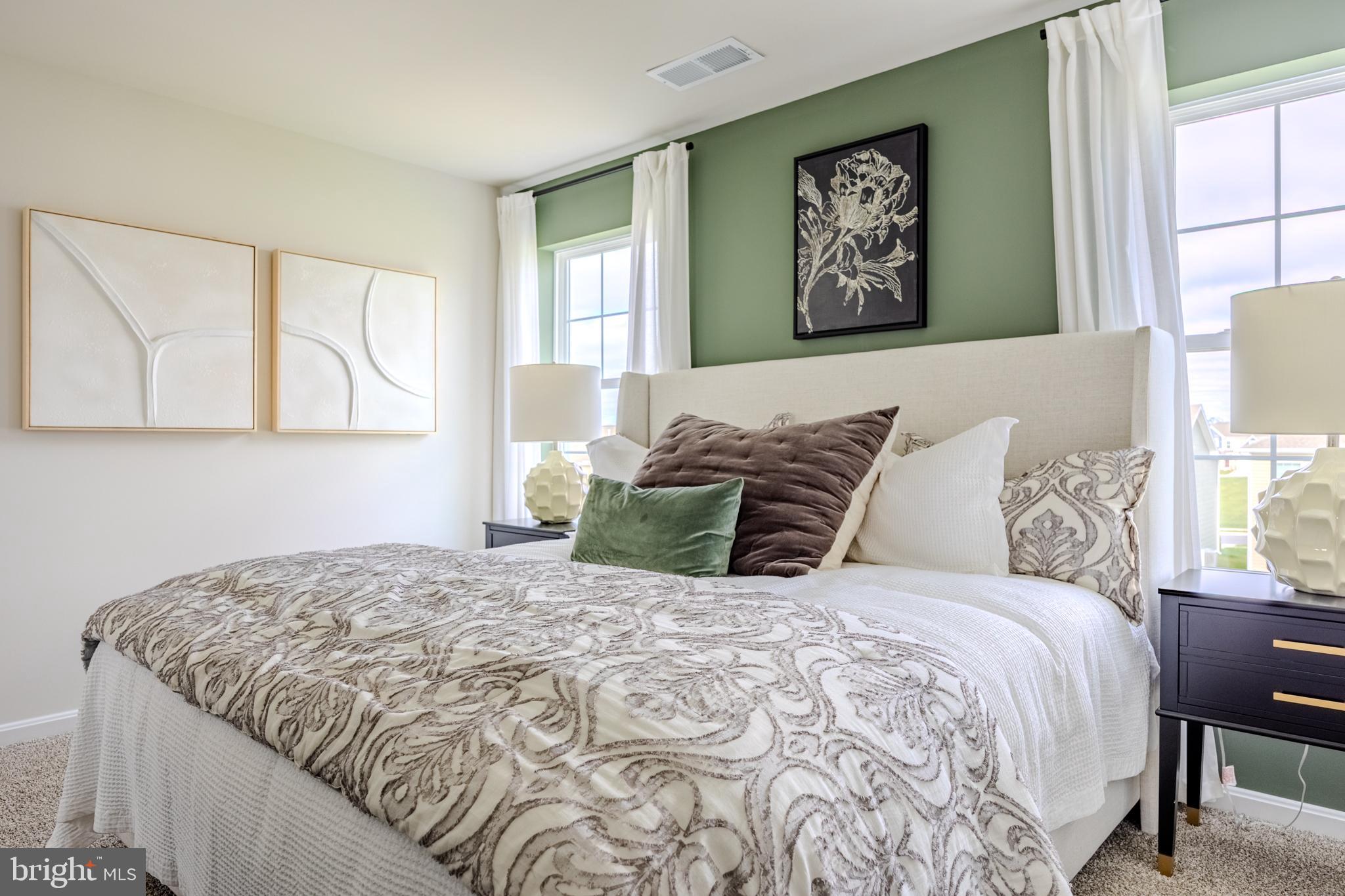 WEST WIND - Residential Lease