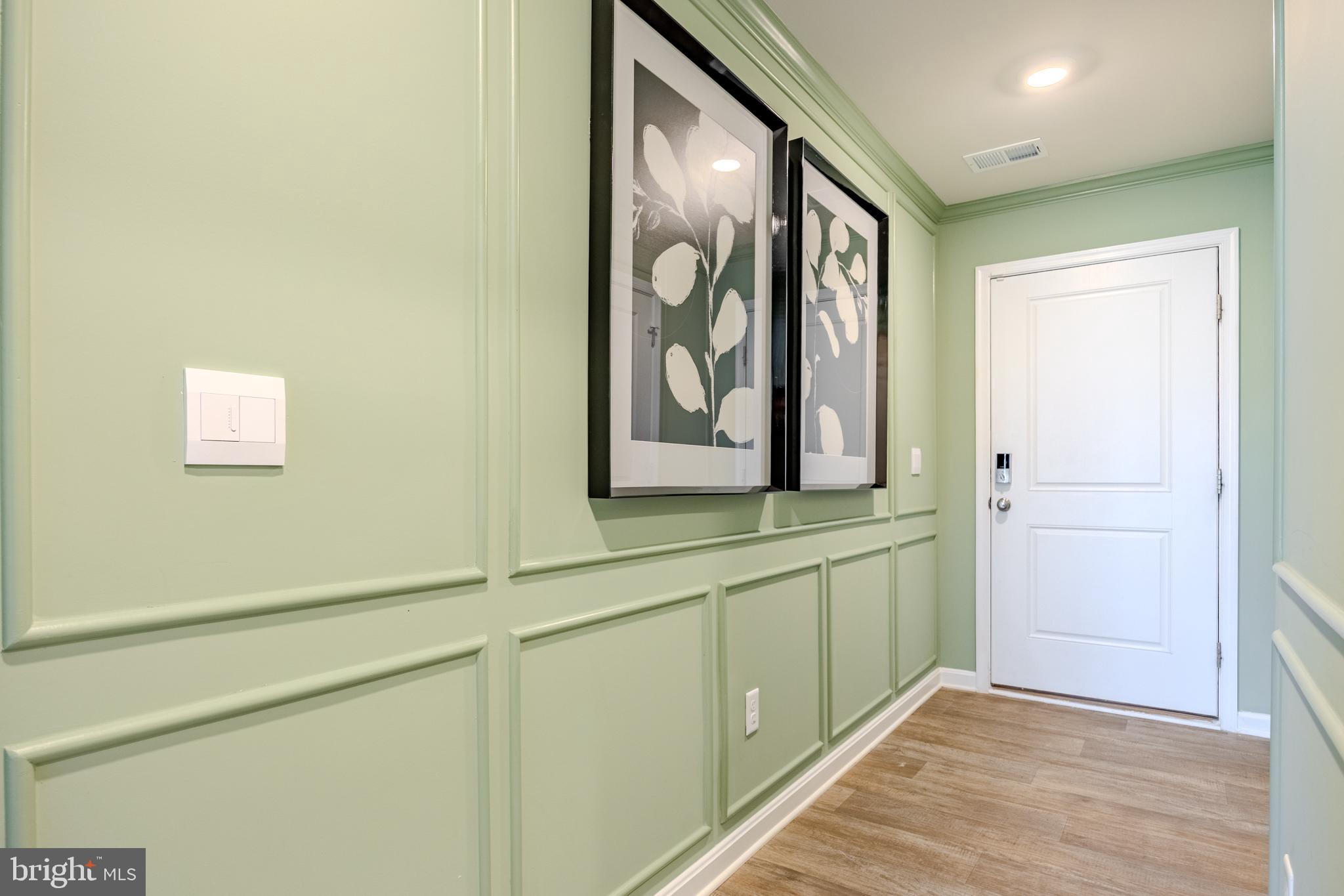 WEST WIND - Residential Lease