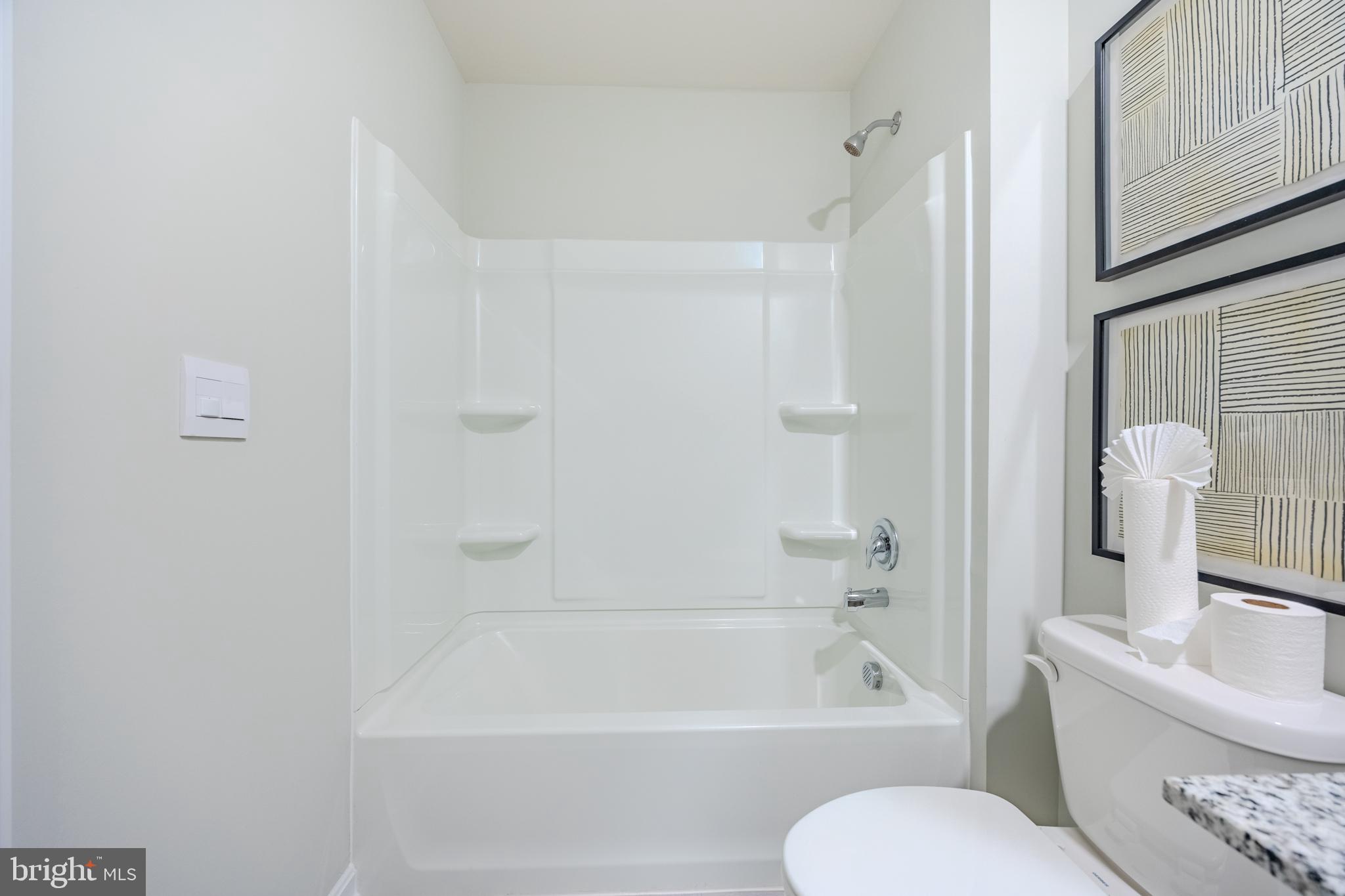 WEST WIND - Residential Lease