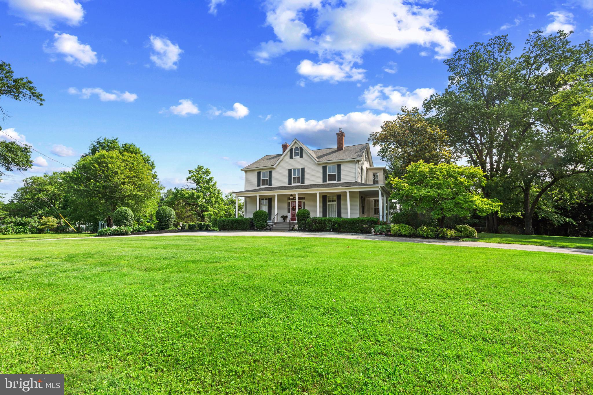 4919 MONTGOMERY ROAD
