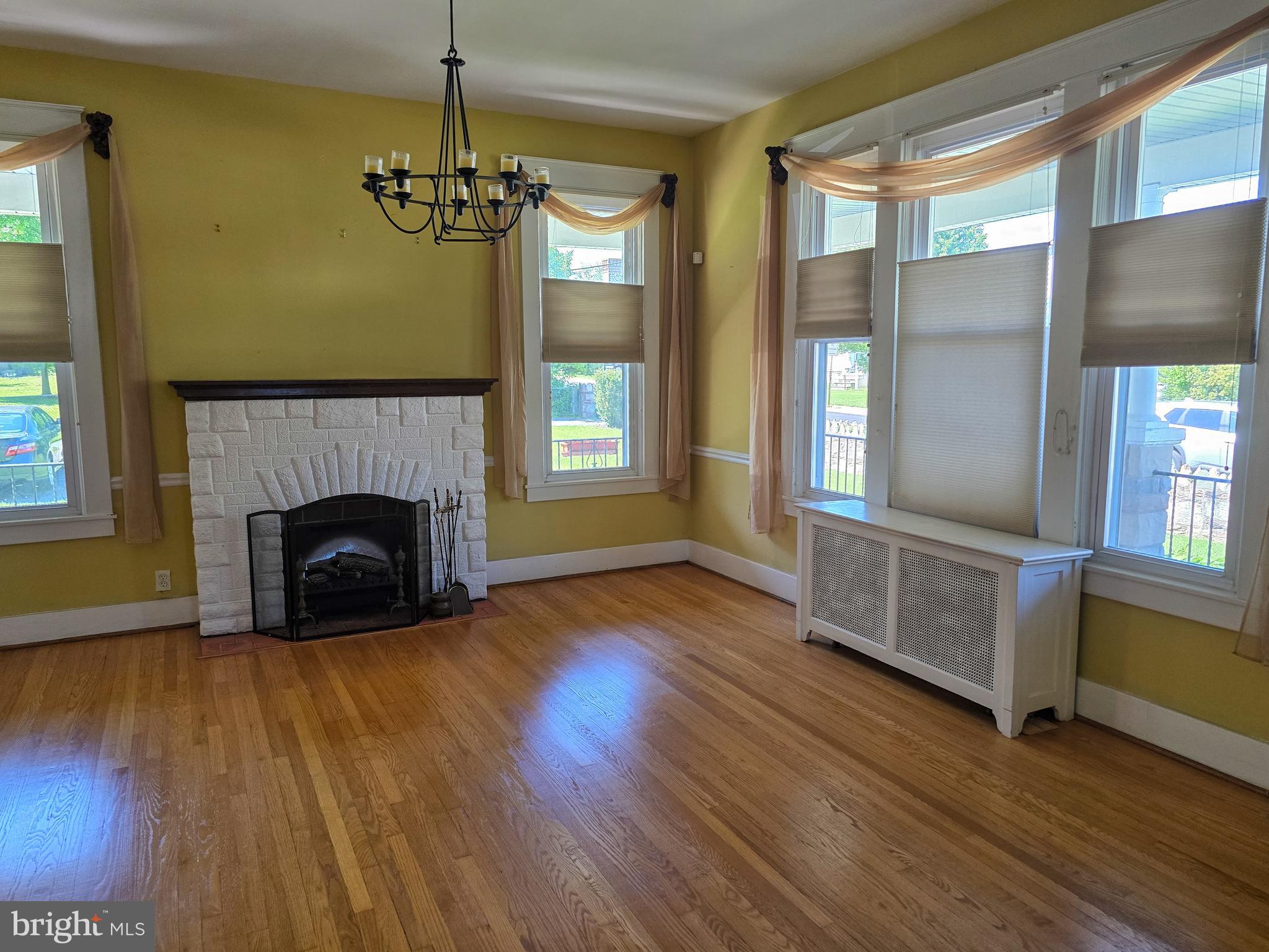 HAMILTON HEIGHTS - Residential