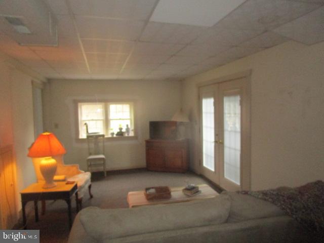 CRYSTAL BEACH MANOR - Residential