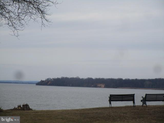 CRYSTAL BEACH MANOR - Residential