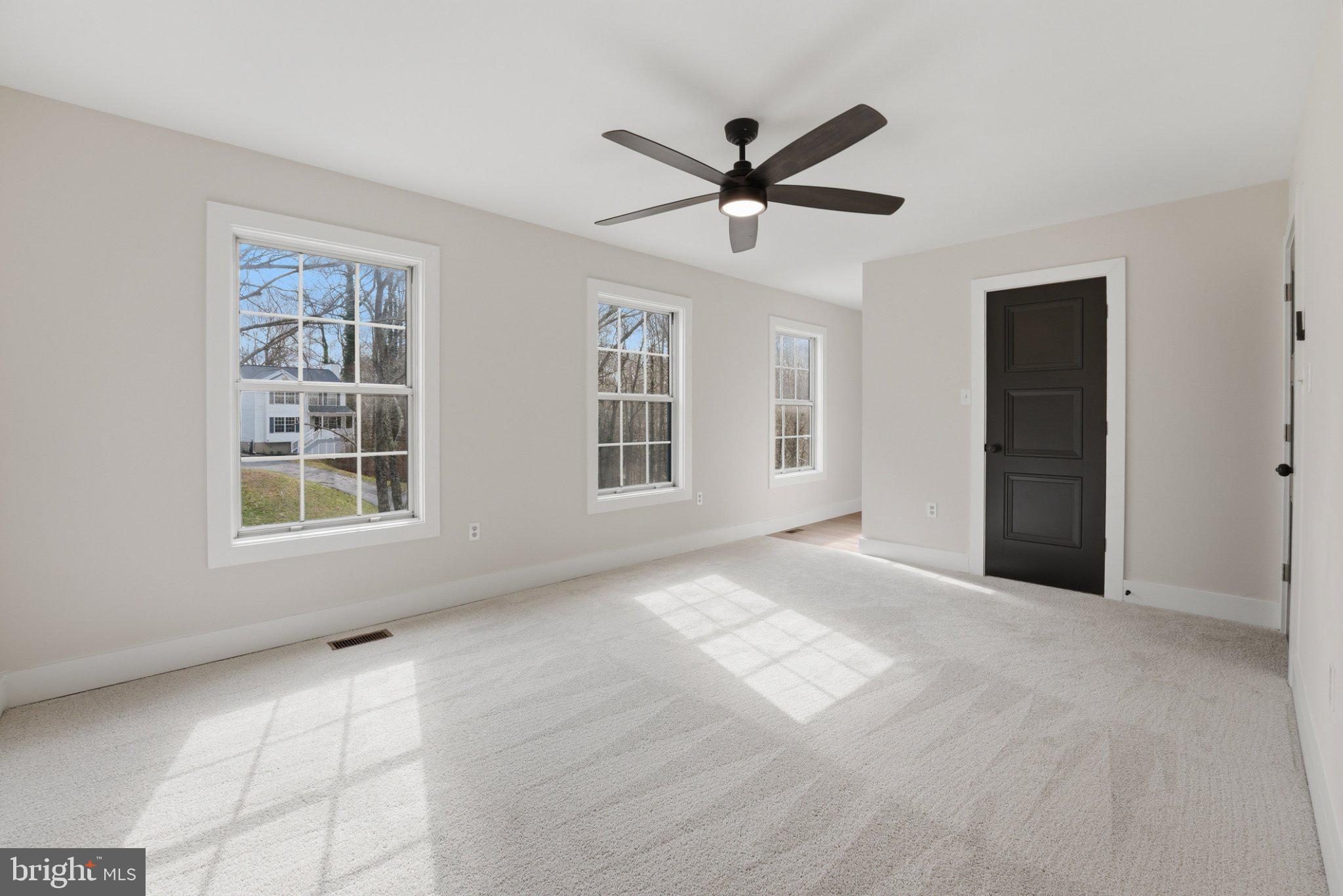 THE HIGHLANDS - Residential