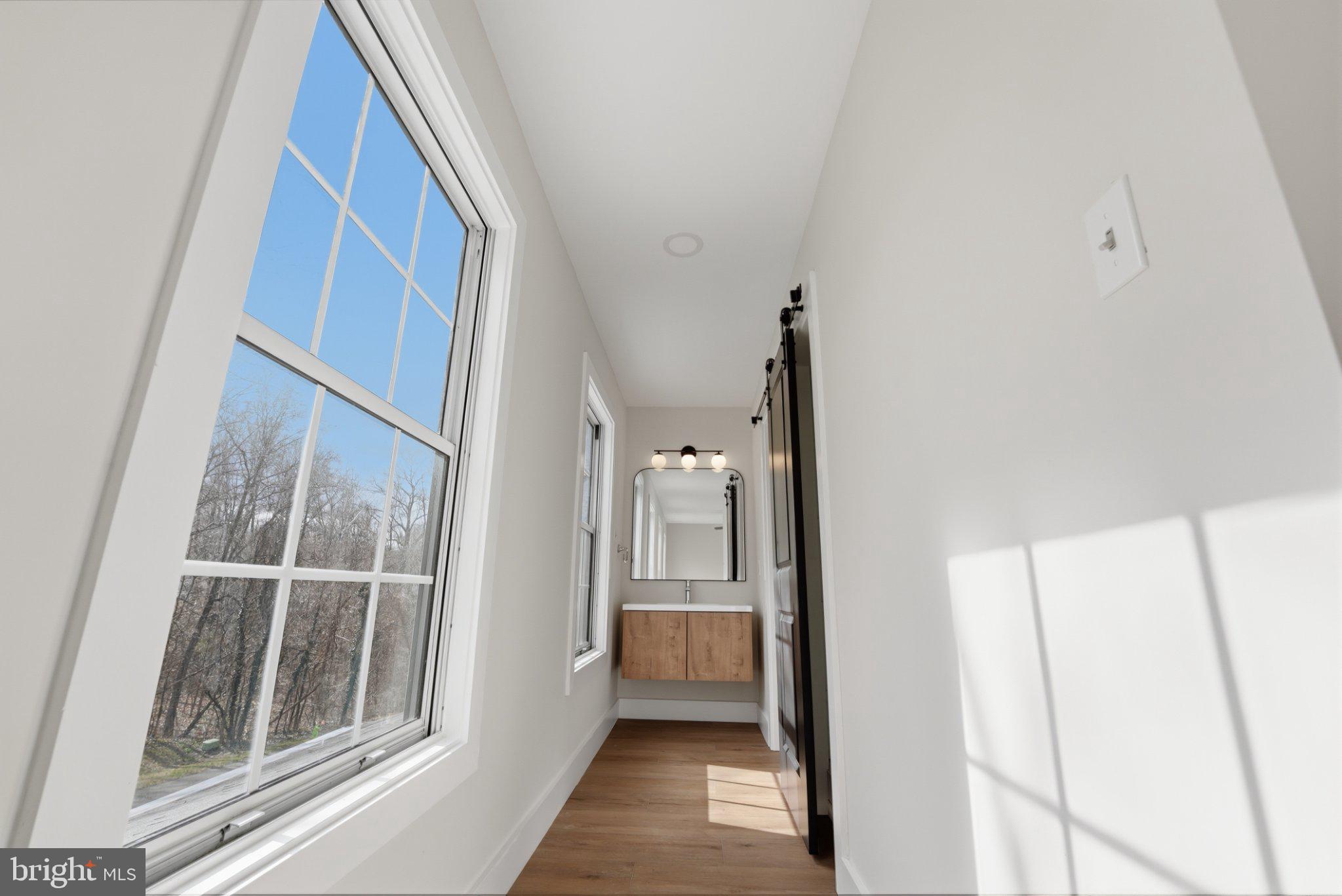 THE HIGHLANDS - Residential