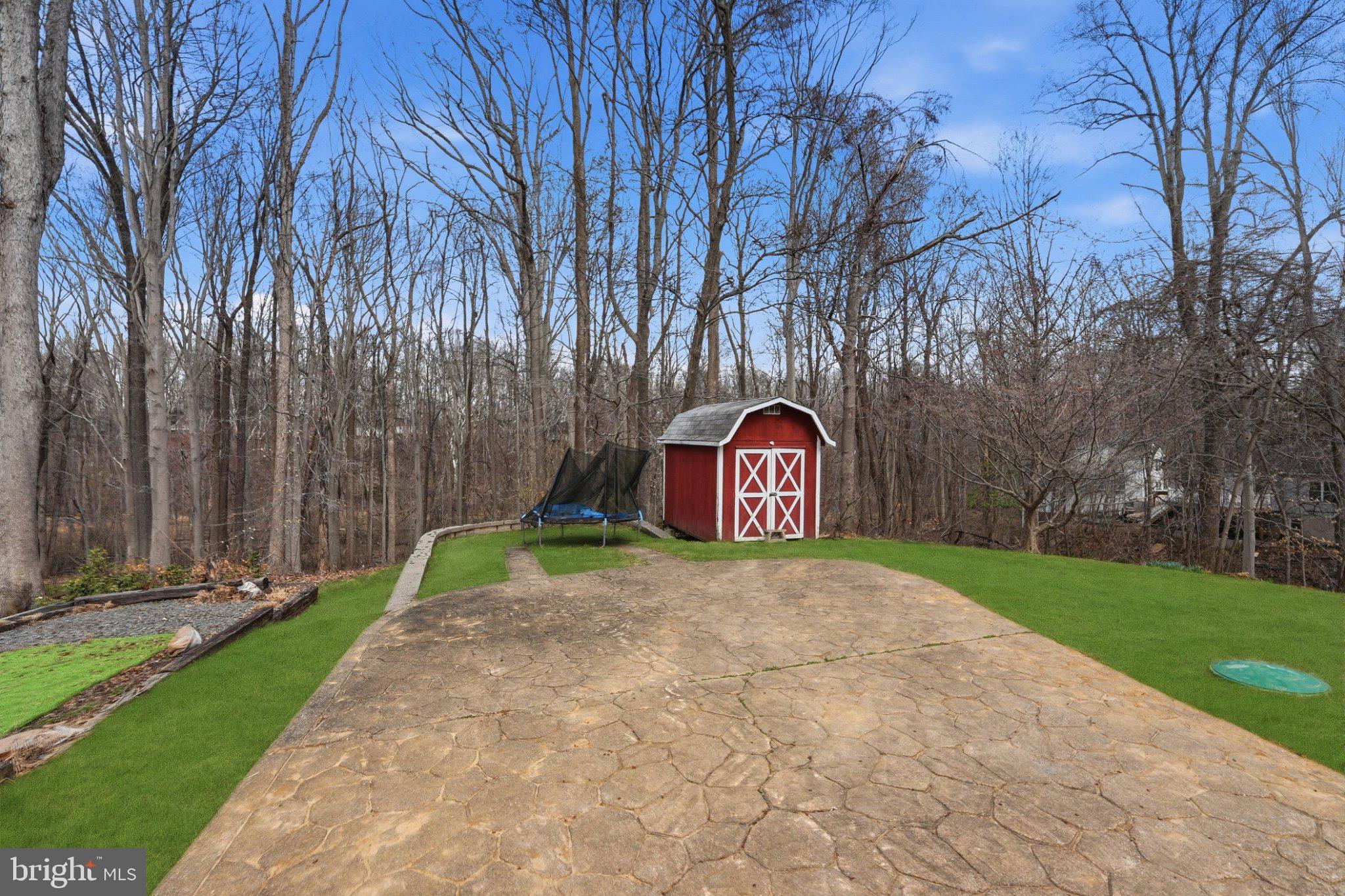 THE HIGHLANDS - Residential