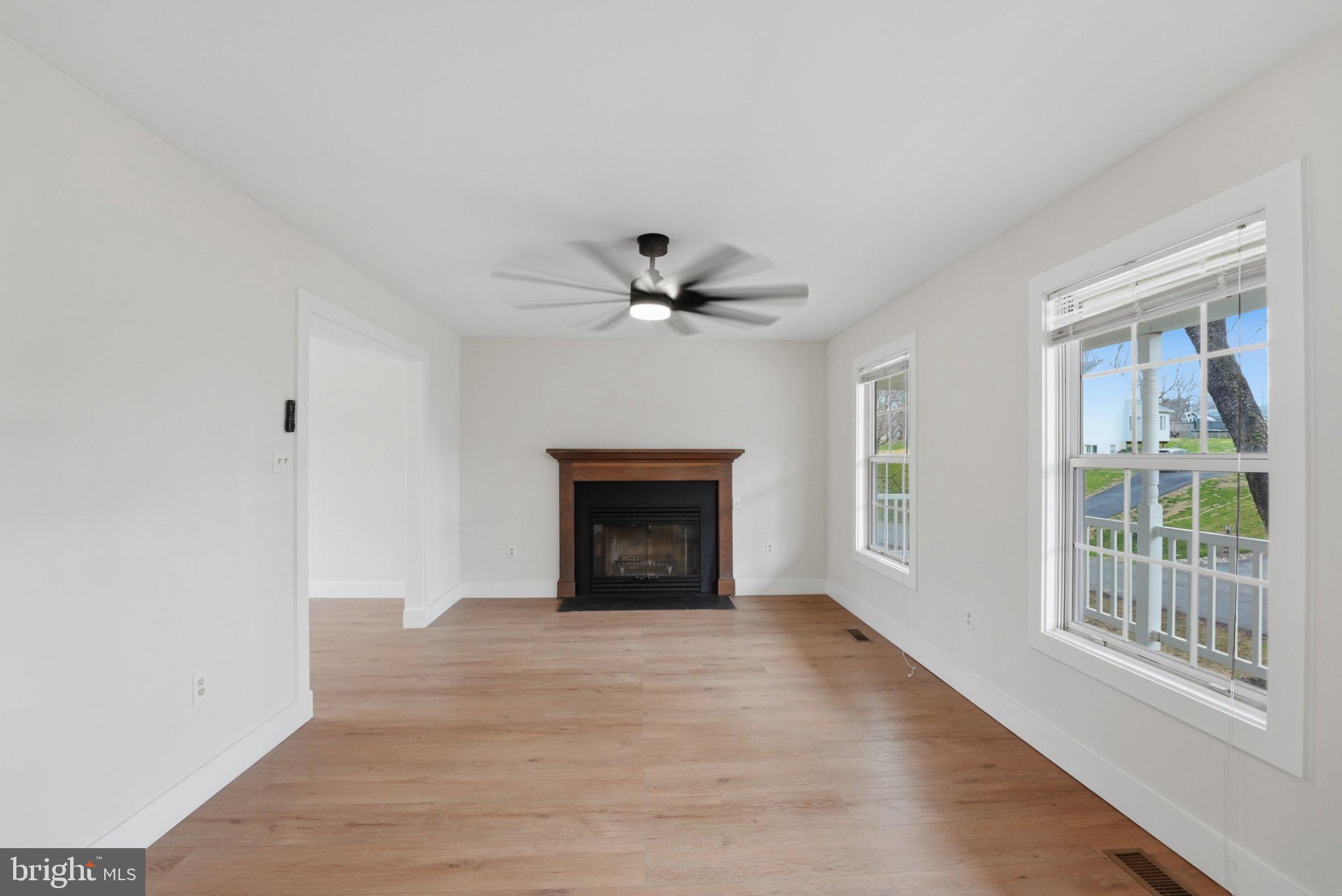 THE HIGHLANDS - Residential