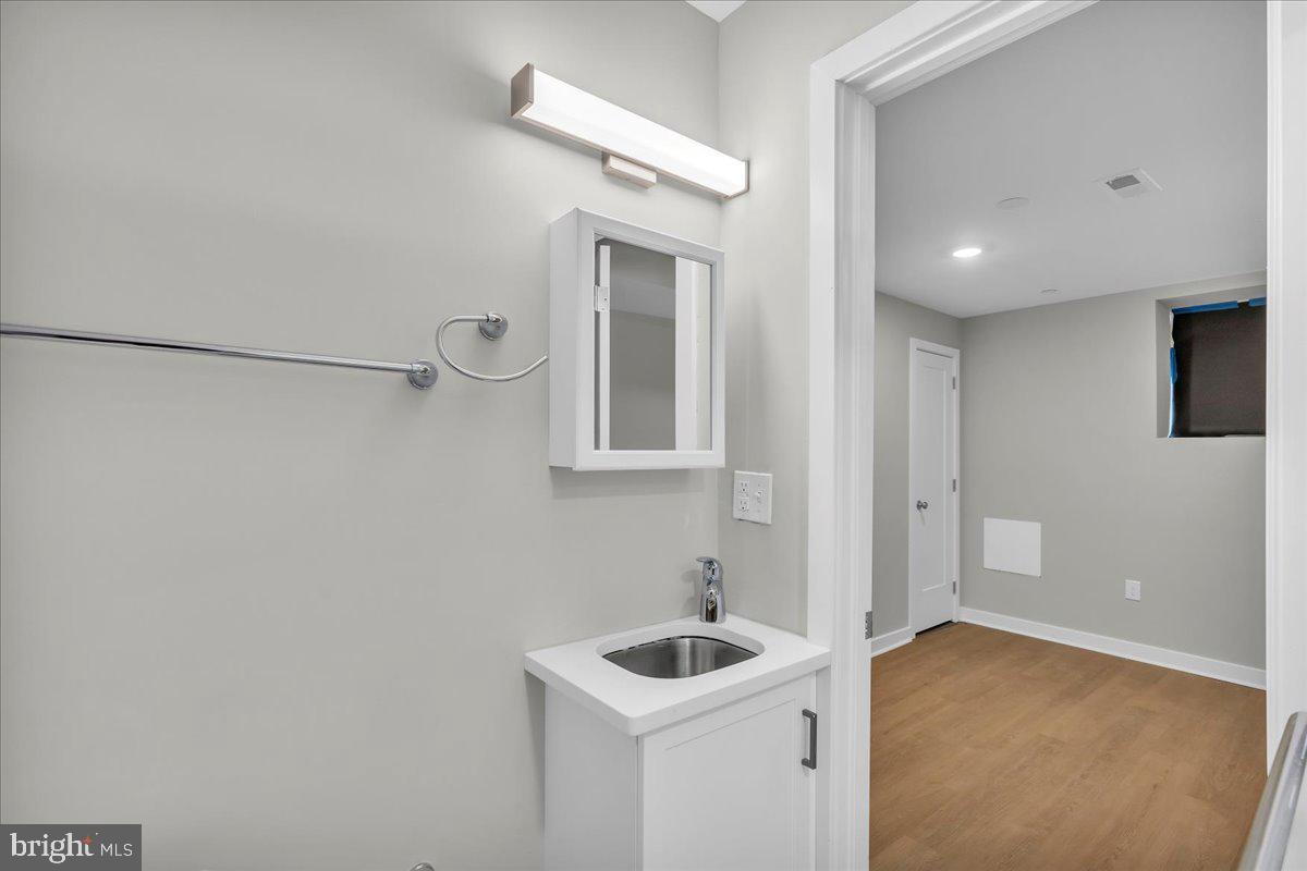 NORRIS SQUARE - Residential