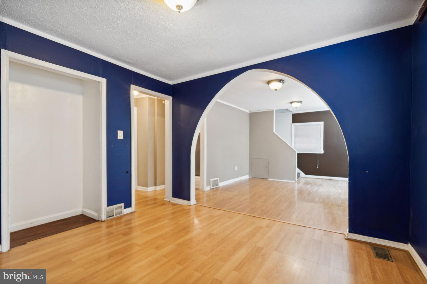 VEIRS MILL VILLAGE - Residential