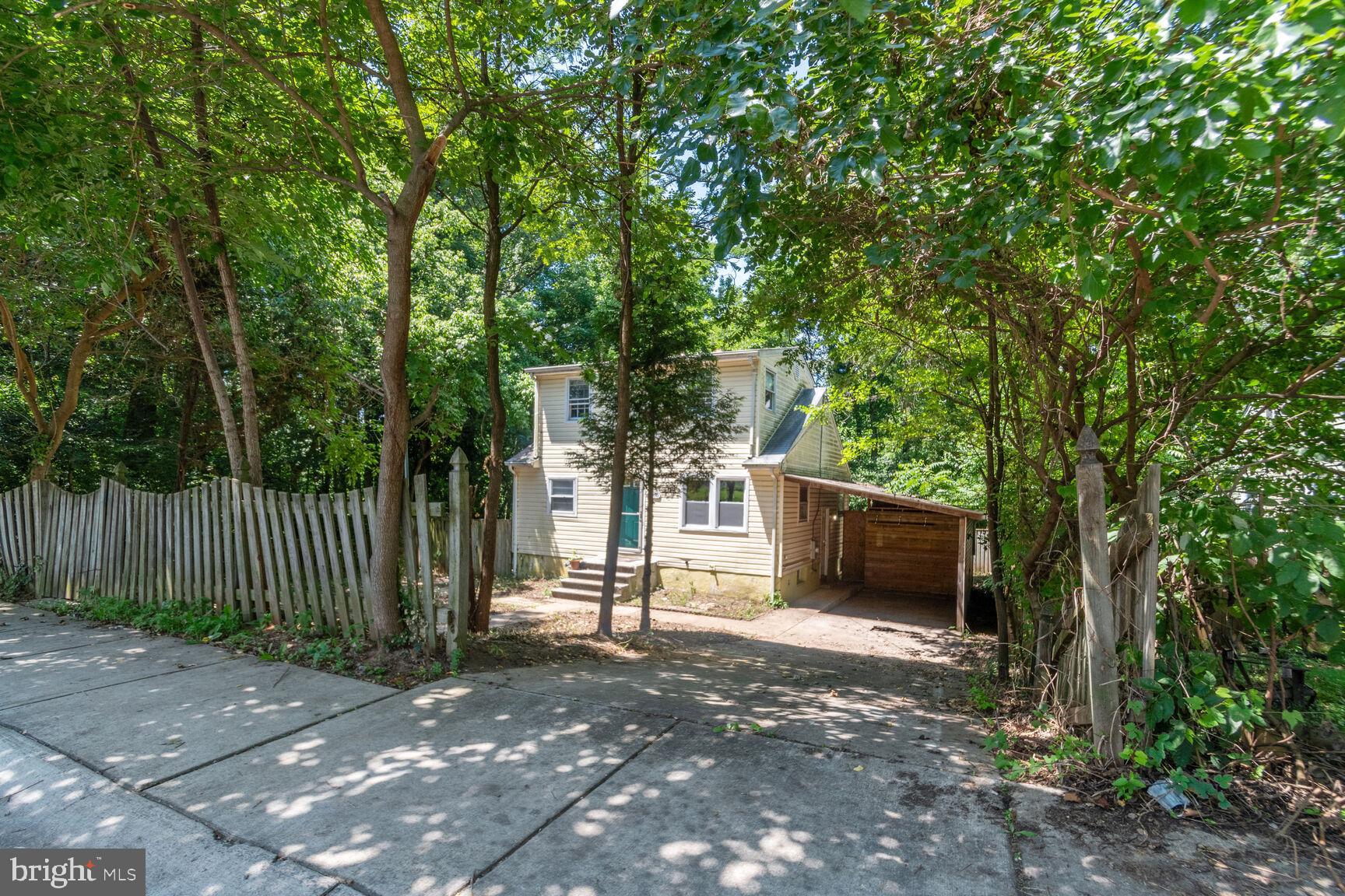 VEIRS MILL VILLAGE - Residential