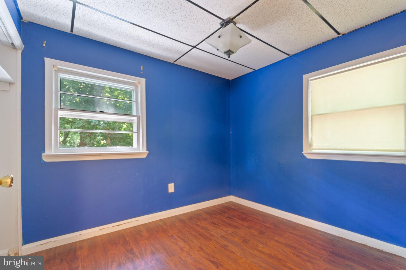 VEIRS MILL VILLAGE - Residential