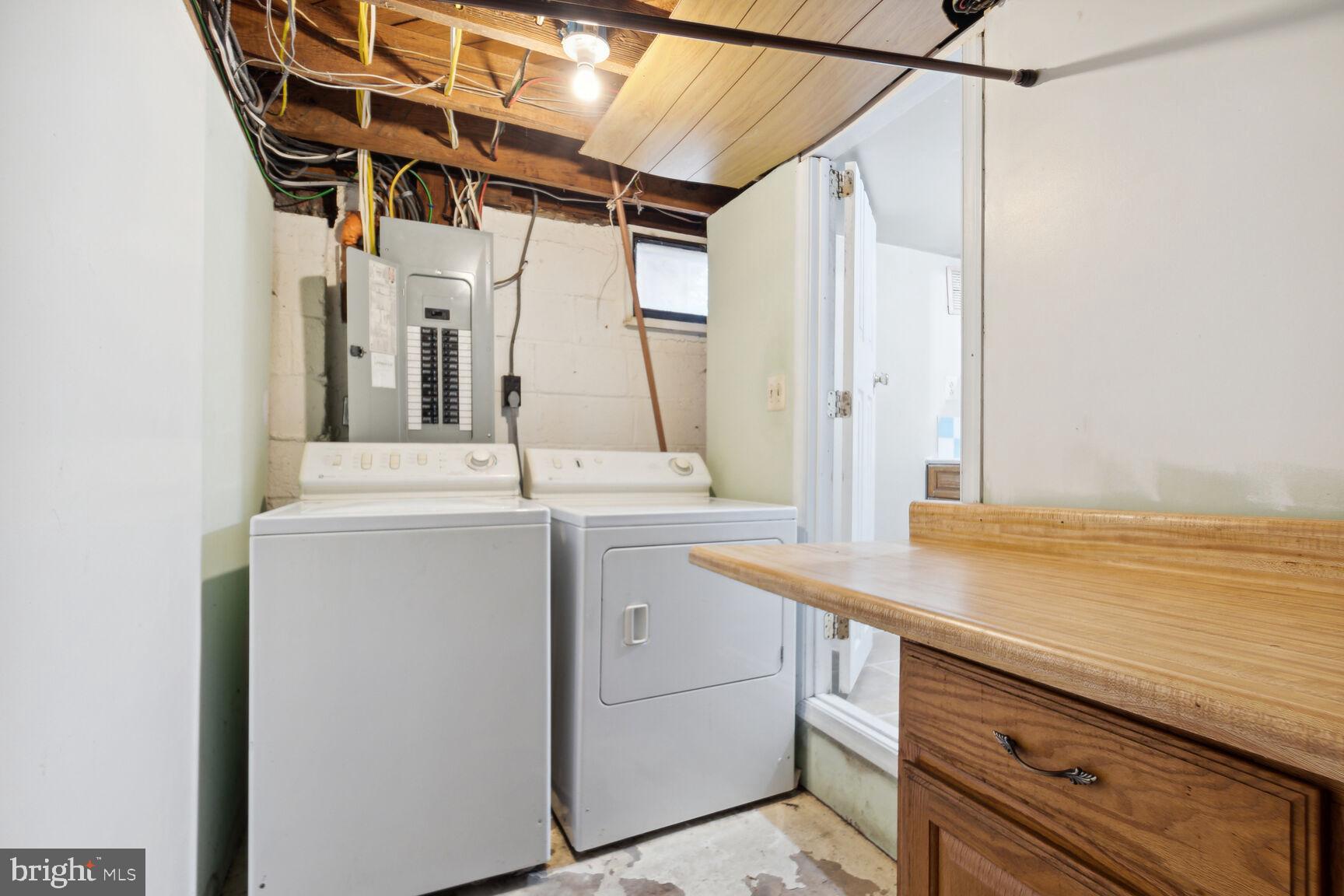 VEIRS MILL VILLAGE - Residential