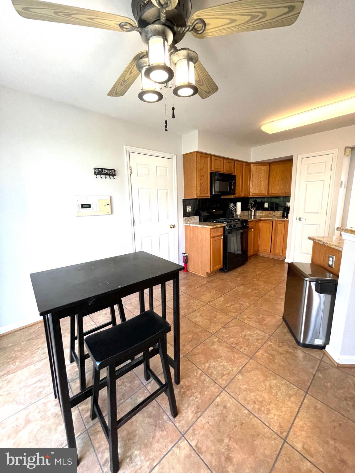 PARKER MEADOWS PLAT 7 - Residential