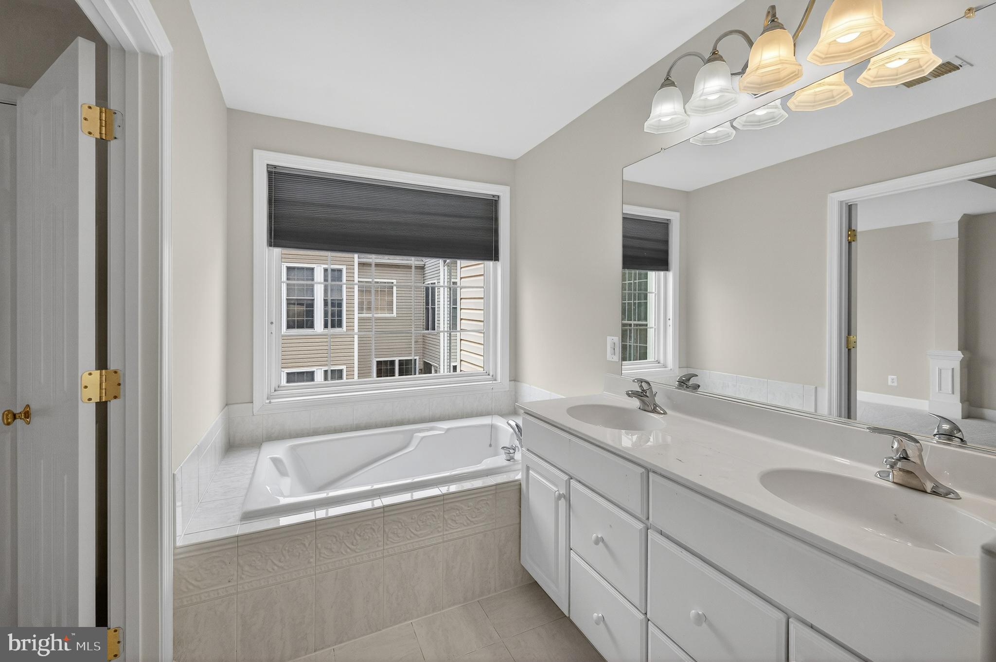 COPPERMINE CROSSING - Residential