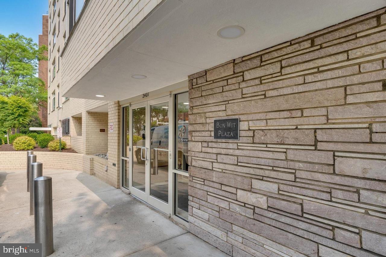 2401 H STREET NW 512